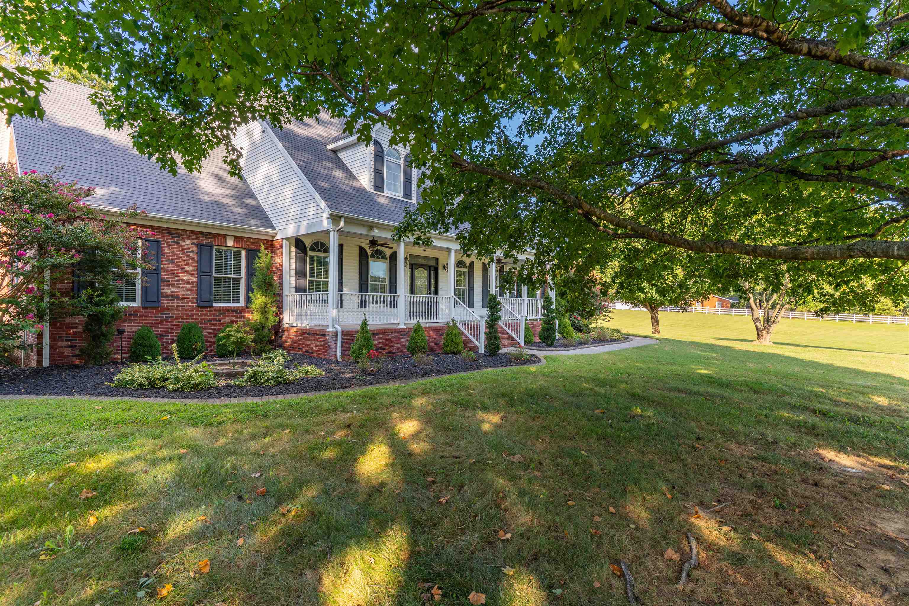 3211 Pleasant Valley Rd, Owensboro, Kentucky 42303, 4 Bedrooms Bedrooms, ,3 BathroomsBathrooms,Single Family Residence,For Sale,Pleasant Valley Rd,95659