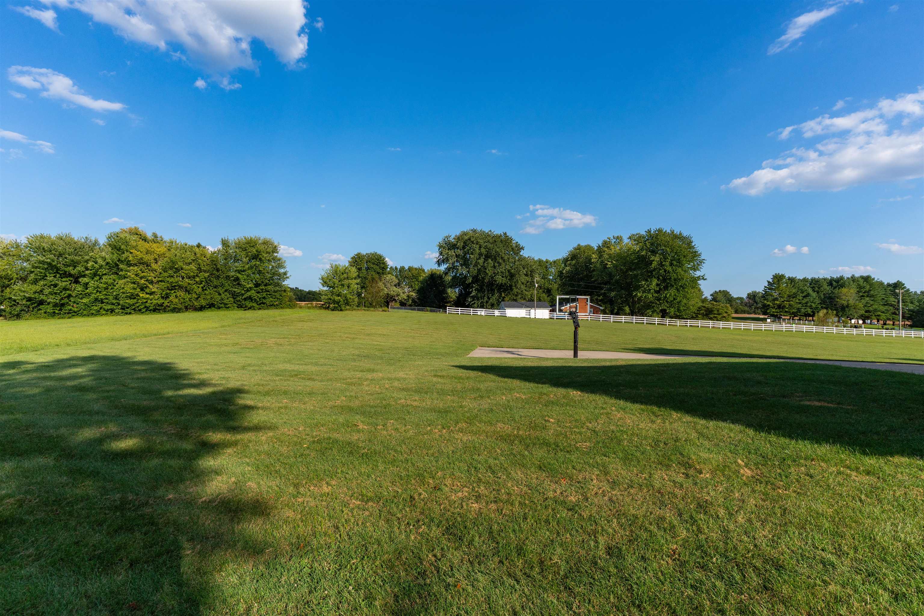 3211 Pleasant Valley Rd, Owensboro, Kentucky 42303, 4 Bedrooms Bedrooms, ,3 BathroomsBathrooms,Single Family Residence,For Sale,Pleasant Valley Rd,95659