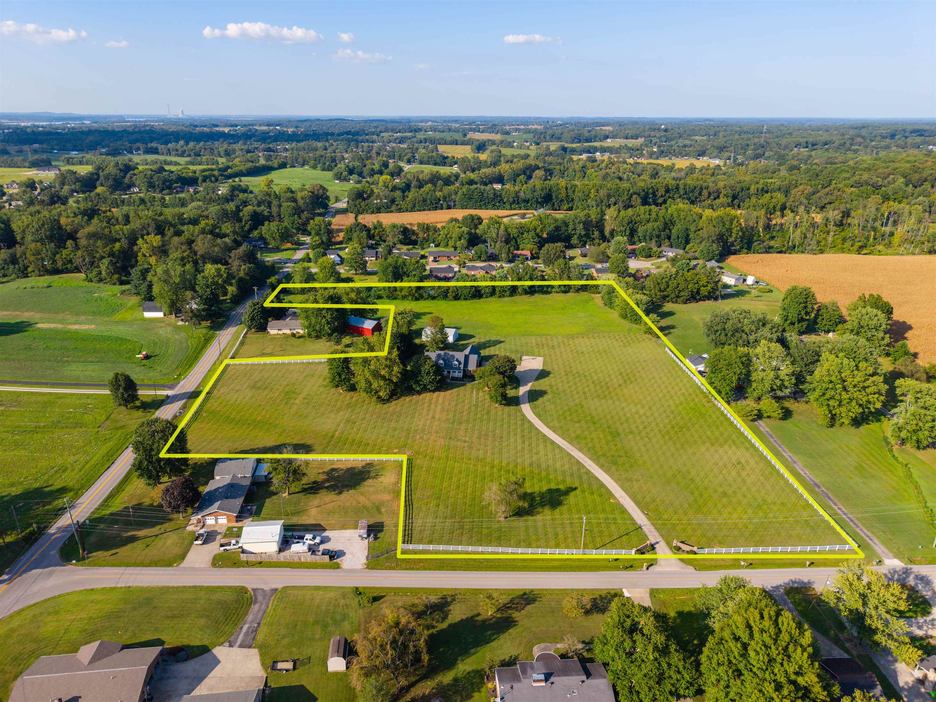 3211 Pleasant Valley Rd, Owensboro, Kentucky 42303, 4 Bedrooms Bedrooms, ,3 BathroomsBathrooms,Single Family Residence,For Sale,Pleasant Valley Rd,95659