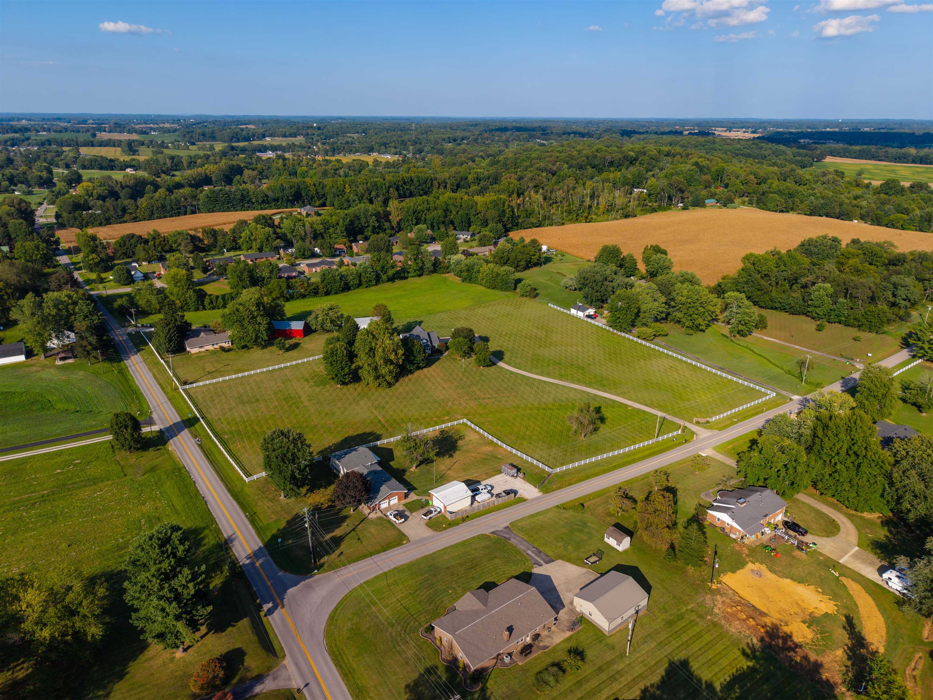 3211 Pleasant Valley Rd, Owensboro, Kentucky 42303, 4 Bedrooms Bedrooms, ,3 BathroomsBathrooms,Single Family Residence,For Sale,Pleasant Valley Rd,95659