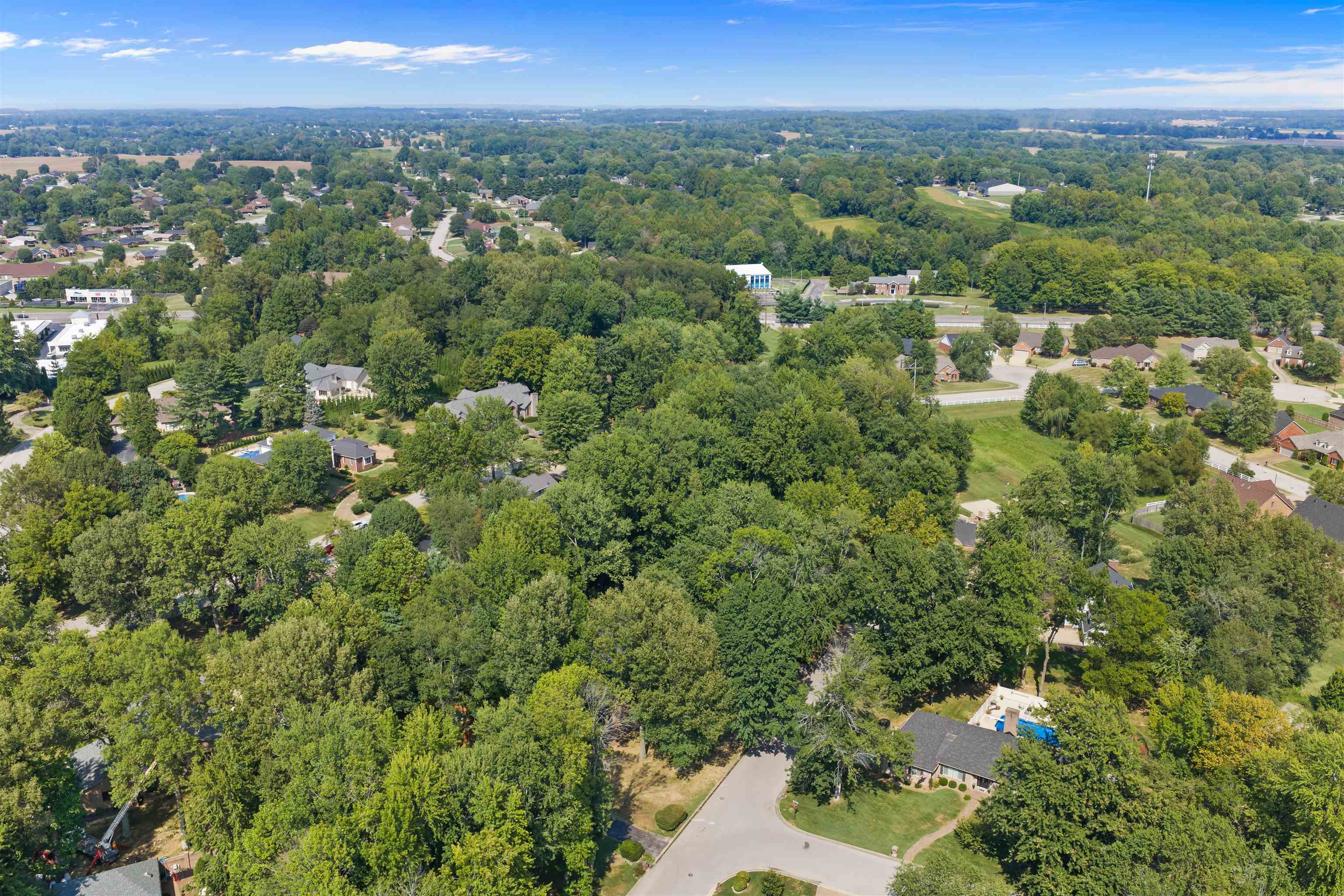 4157 Tanbark Pl, Owensboro, Kentucky 42303, 4 Bedrooms Bedrooms, ,4 BathroomsBathrooms,Single Family Residence,For Sale,Tanbark Pl,95663