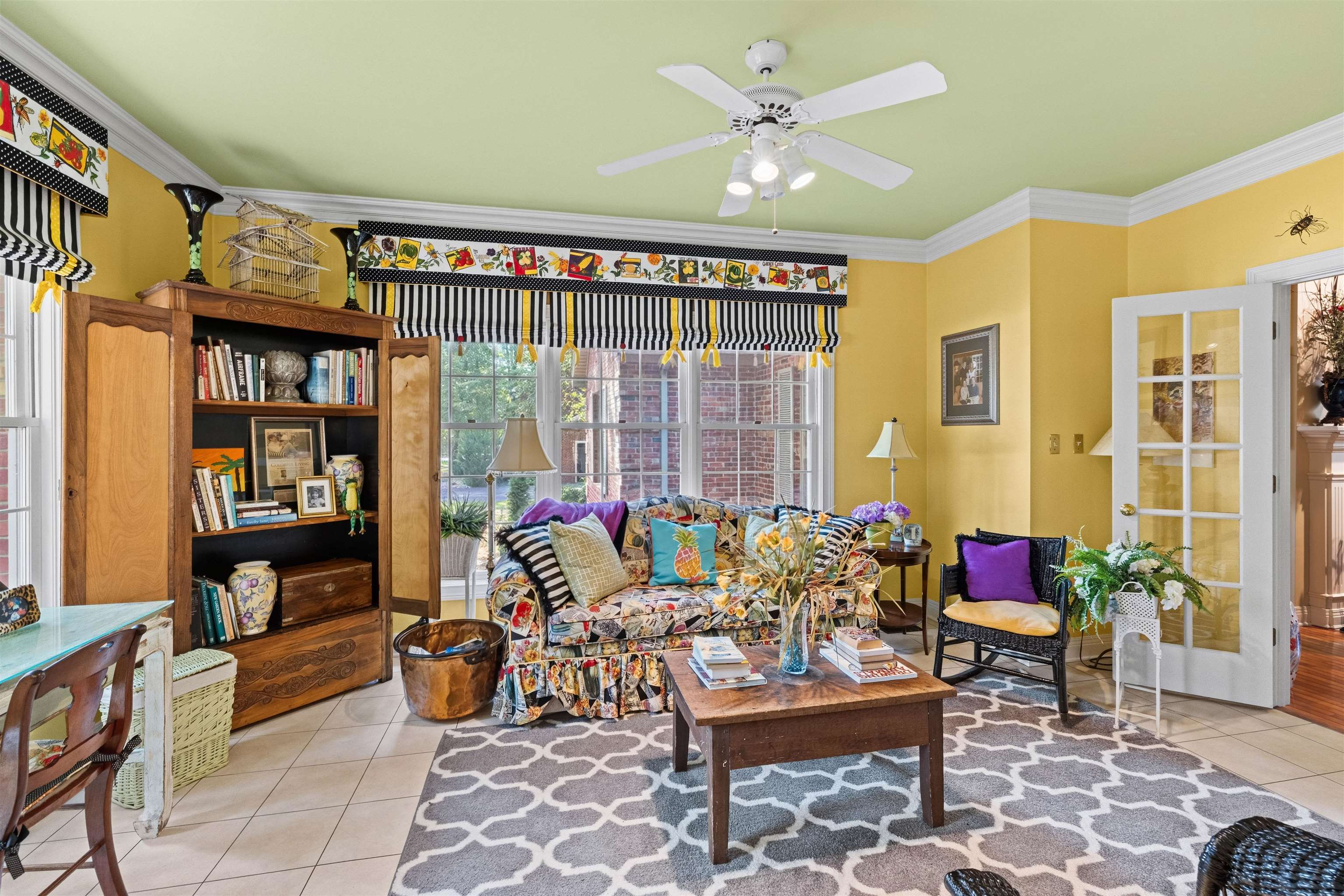 4157 Tanbark Pl, Owensboro, Kentucky 42303, 4 Bedrooms Bedrooms, ,4 BathroomsBathrooms,Single Family Residence,For Sale,Tanbark Pl,95663