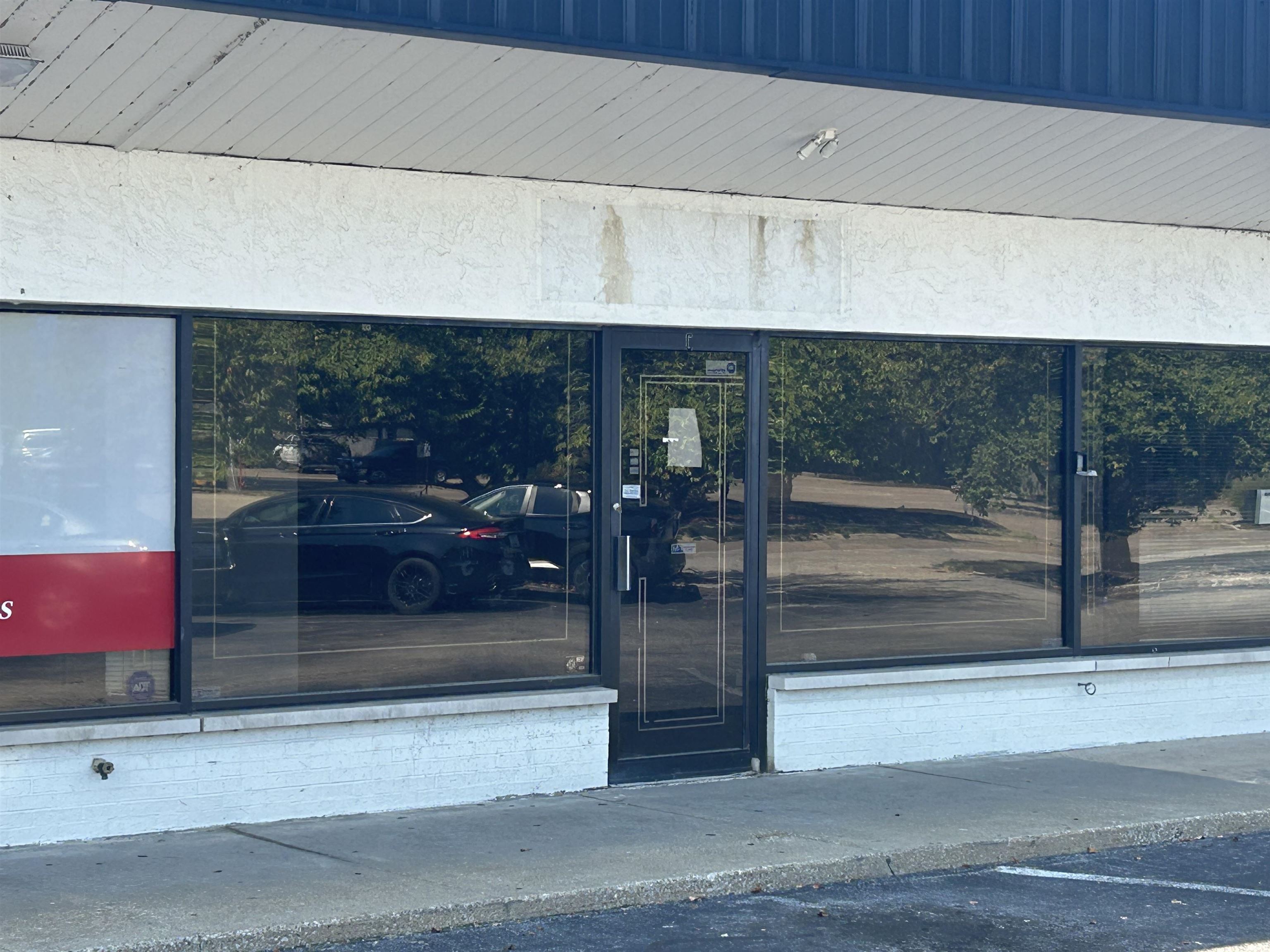 3600 Frederica Street Unit C, Owensboro, Kentucky 42301, ,Retail,For Sale,Frederica Street Unit C,95664