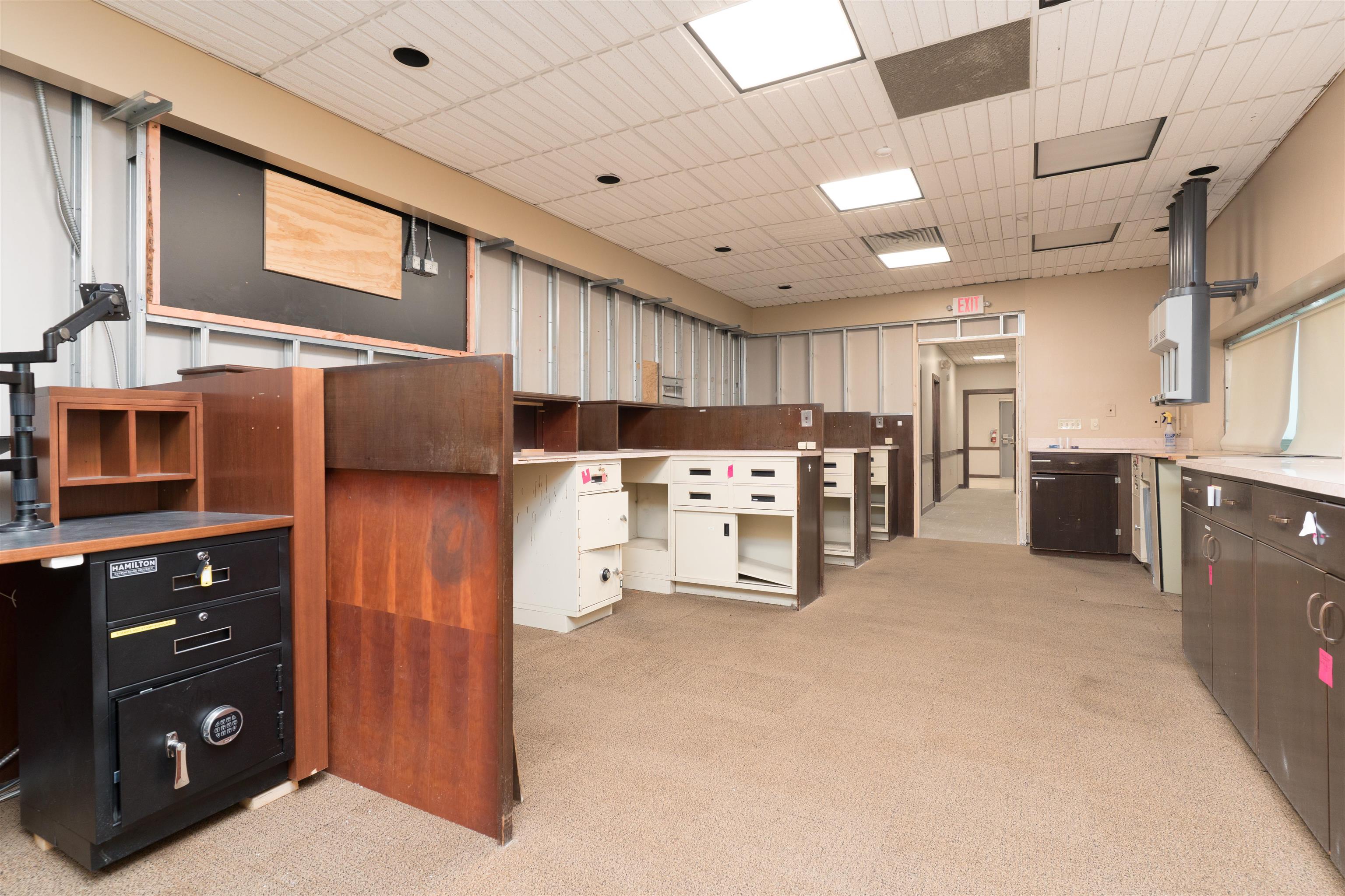 1350 Carter Road, Owensboro, Kentucky 42301, ,Retail,For Sale,Carter Road,95669