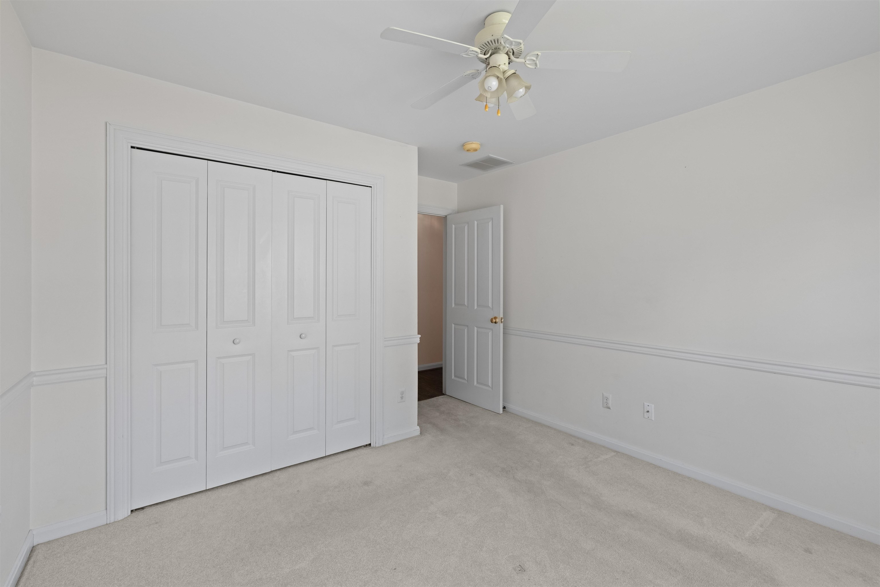 3724 Pine Lake Court, Owensboro, Kentucky 42303, 4 Bedrooms Bedrooms, ,2 BathroomsBathrooms,Single Family Residence,For Sale,Pine Lake Court,95670