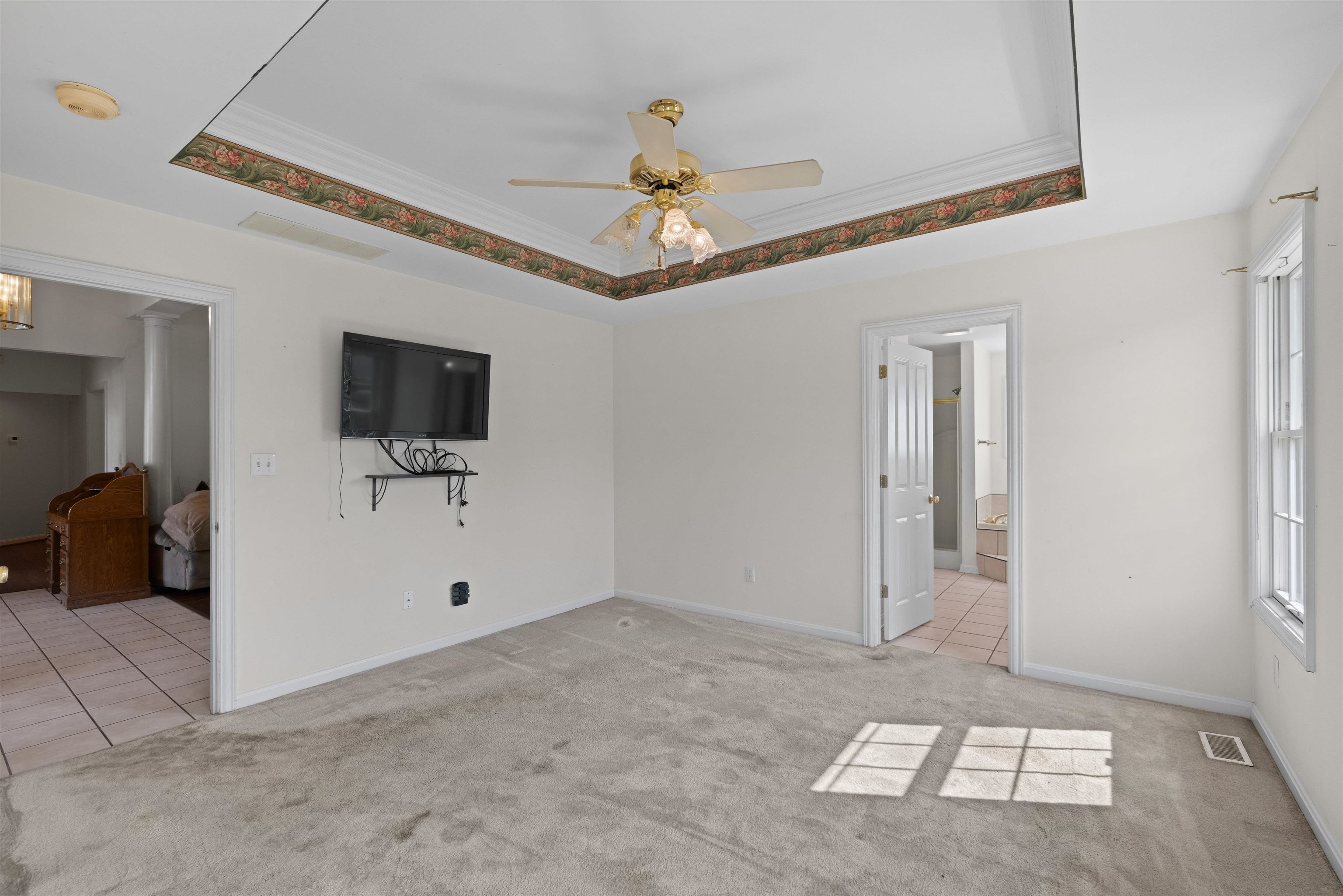 3724 Pine Lake Court, Owensboro, Kentucky 42303, 4 Bedrooms Bedrooms, ,2 BathroomsBathrooms,Single Family Residence,For Sale,Pine Lake Court,95670