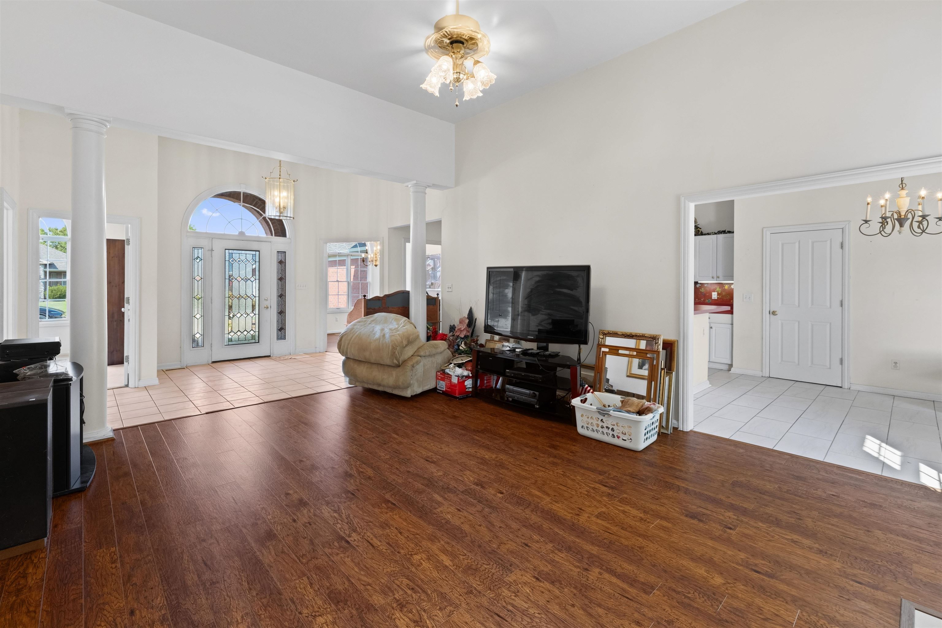 3724 Pine Lake Court, Owensboro, Kentucky 42303, 4 Bedrooms Bedrooms, ,2 BathroomsBathrooms,Single Family Residence,For Sale,Pine Lake Court,95670
