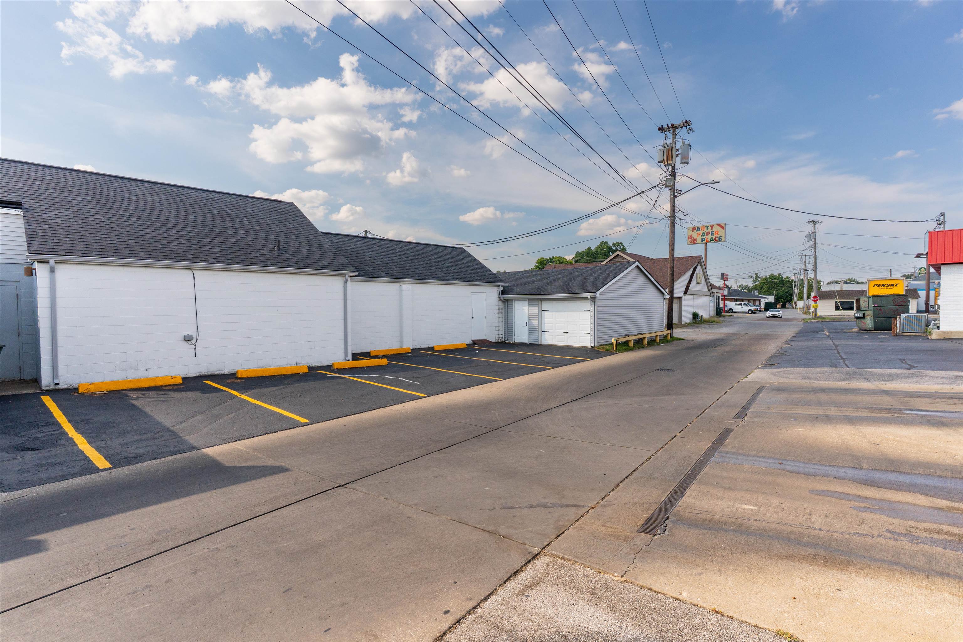 315 Park Plaza Dr, Owensboro, Kentucky 42301, ,Business,For Sale,Park Plaza Dr,95674