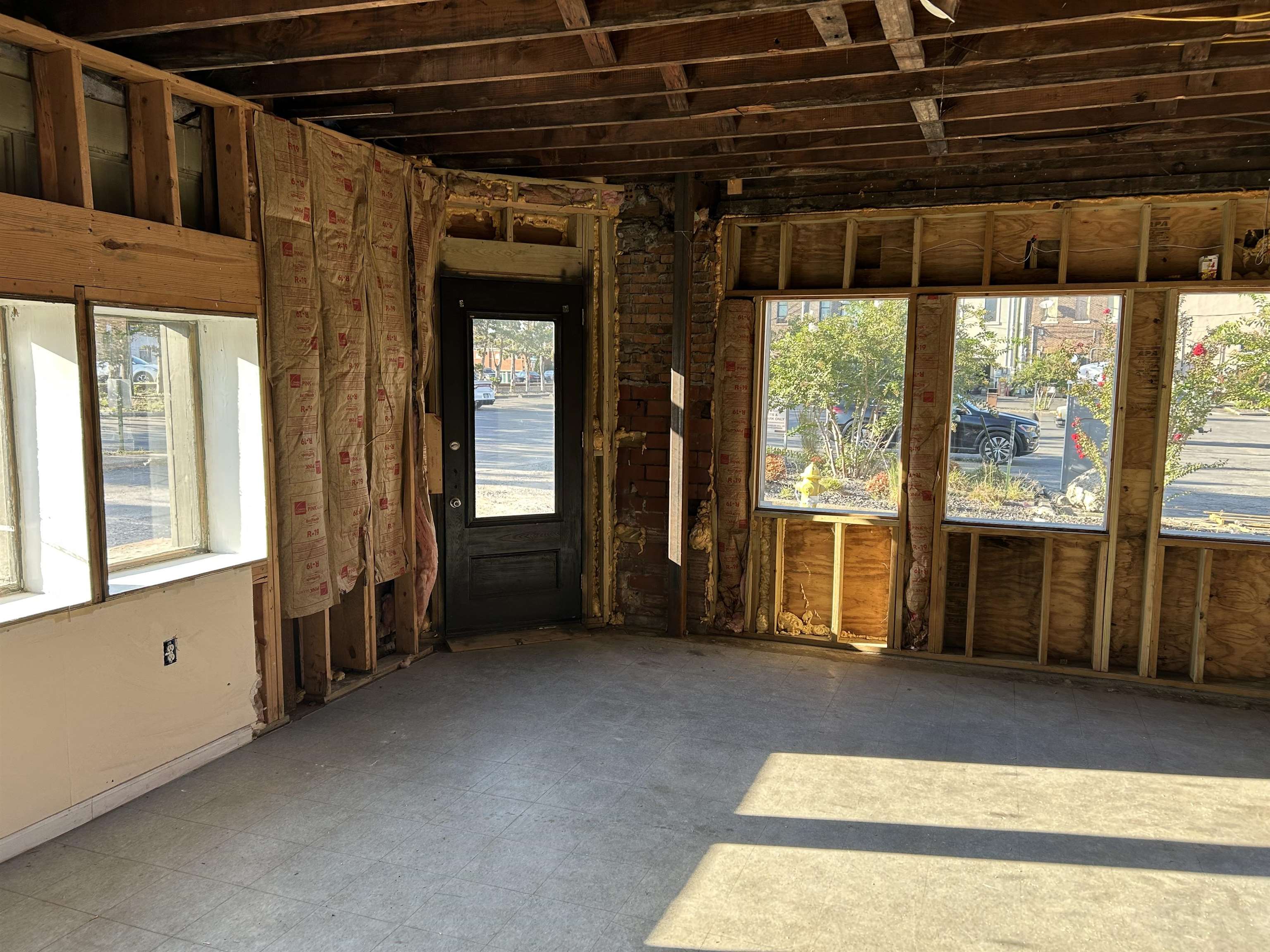 30 Bishop Alley, Madisonville, Kentucky 42431, ,Mixed Use,For Sale,Bishop Alley,95712