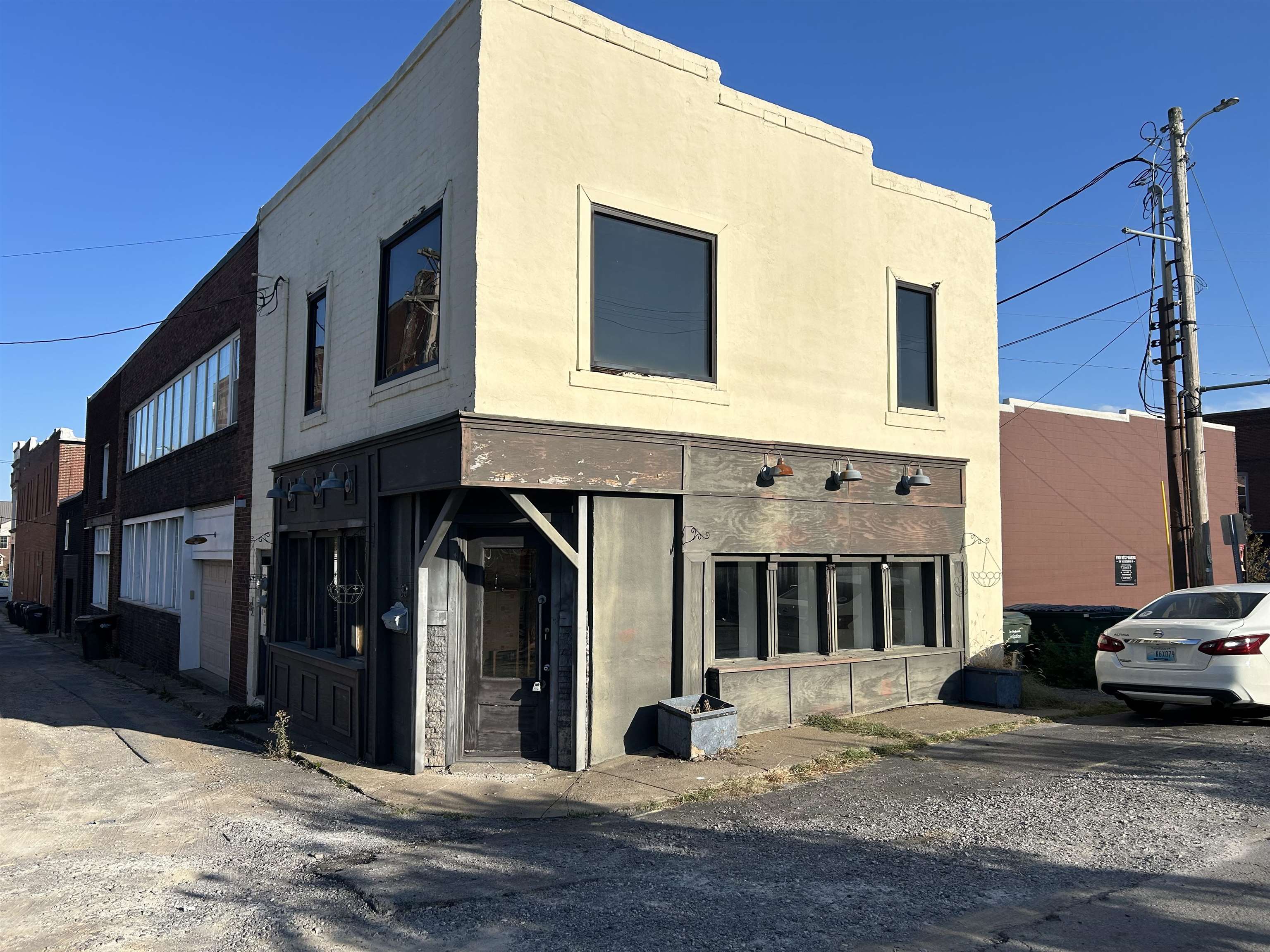 30 Bishop Alley, Madisonville, Kentucky 42431, ,Mixed Use,For Sale,Bishop Alley,95712