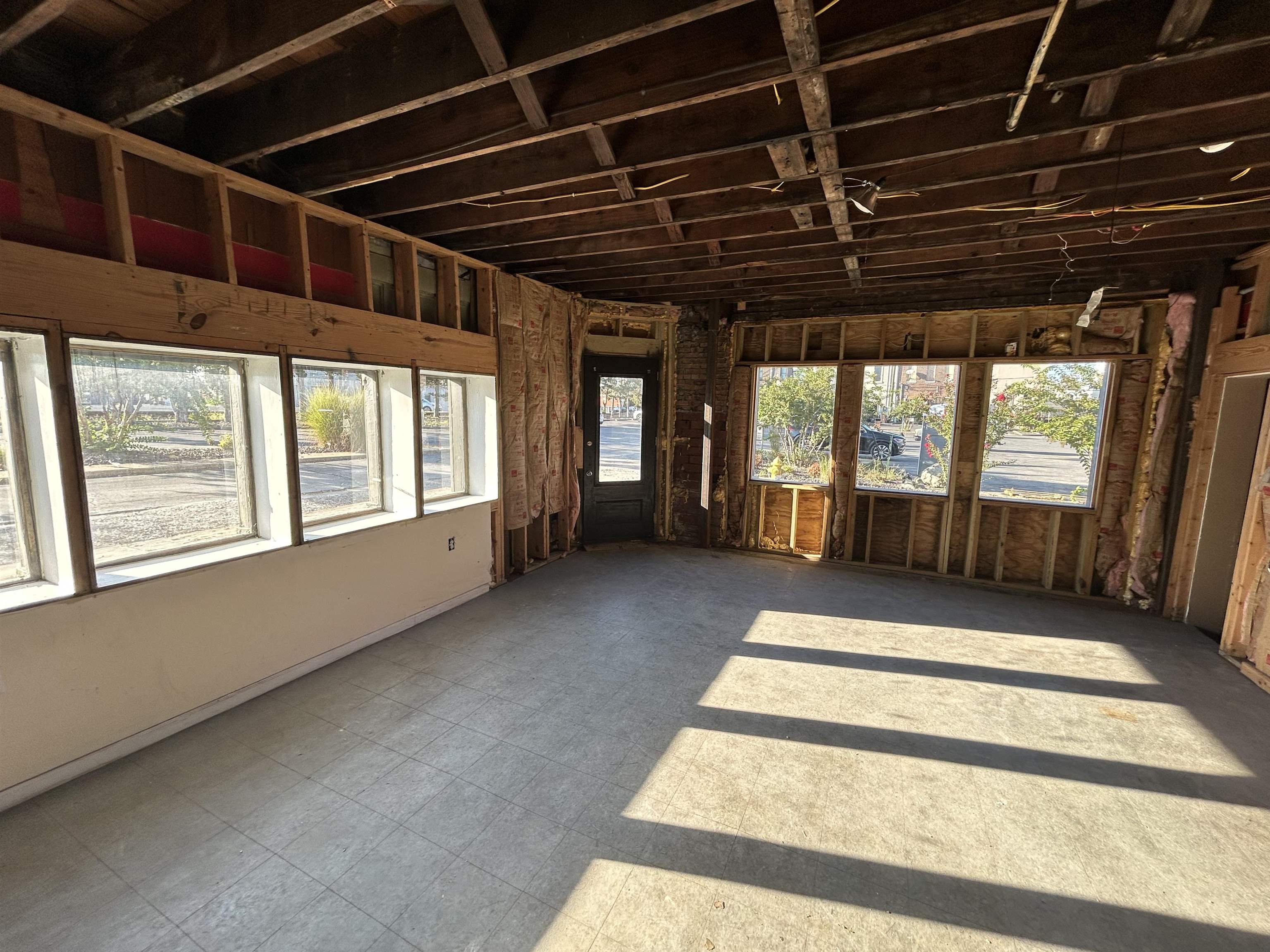 30 Bishop Alley, Madisonville, Kentucky 42431, ,Mixed Use,For Sale,Bishop Alley,95712