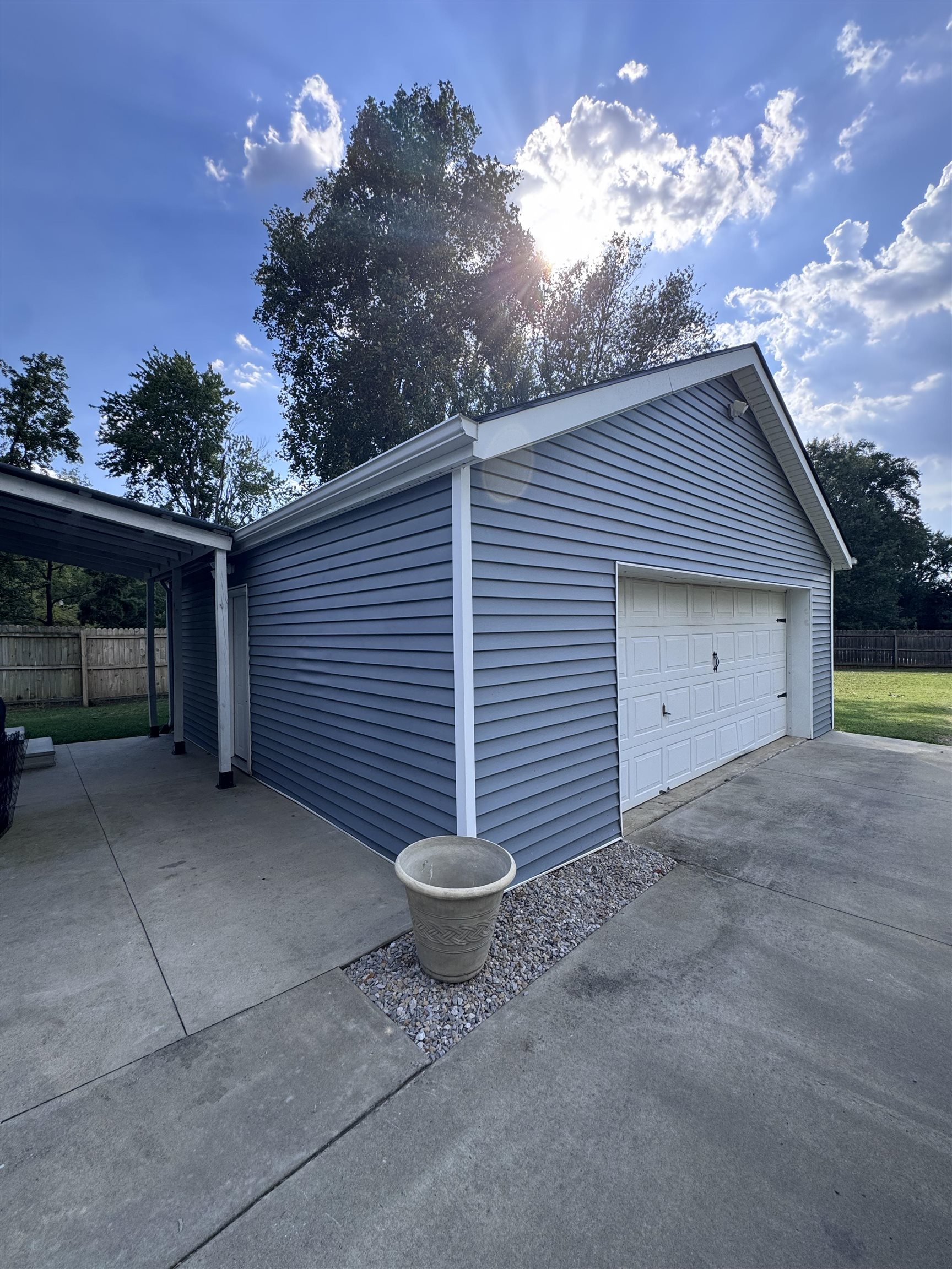 2521 Fairview Spur, Owensboro, Kentucky 42303, 2 Bedrooms Bedrooms, ,2 BathroomsBathrooms,Single Family Residence,For Sale,Fairview Spur,95714