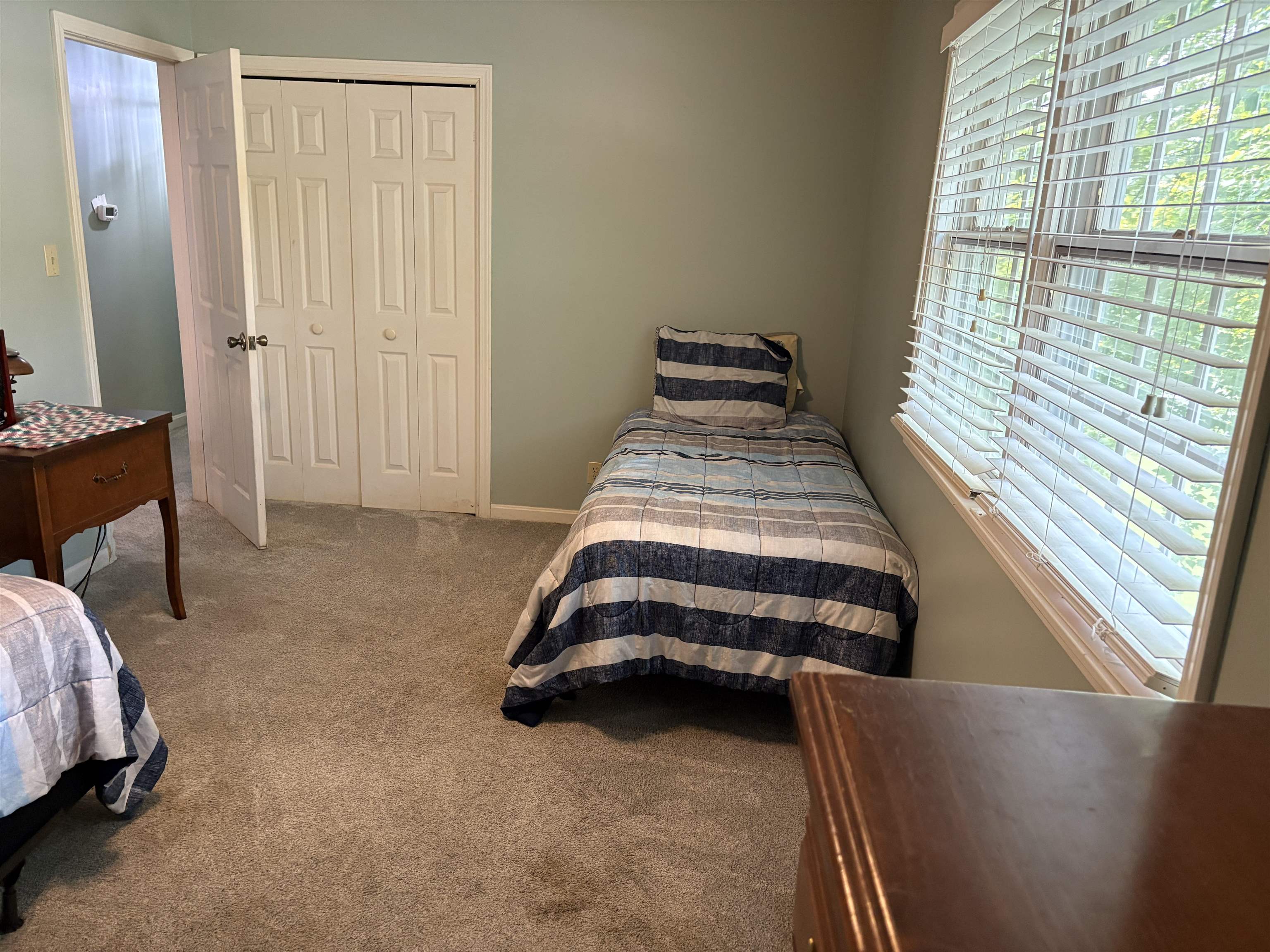 5200 Landview Dr., NEWBURGH, Indiana 47630, 4 Bedrooms Bedrooms, ,2 BathroomsBathrooms,Single Family Residence,For Sale,Landview Dr.,95719