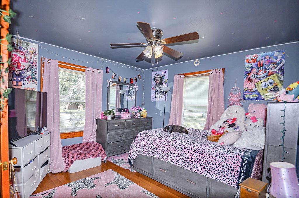 2624 York Street, Owensboro, Kentucky 42301, 3 Bedrooms Bedrooms, ,2 BathroomsBathrooms,Single Family Residence,For Sale,York Street,95720