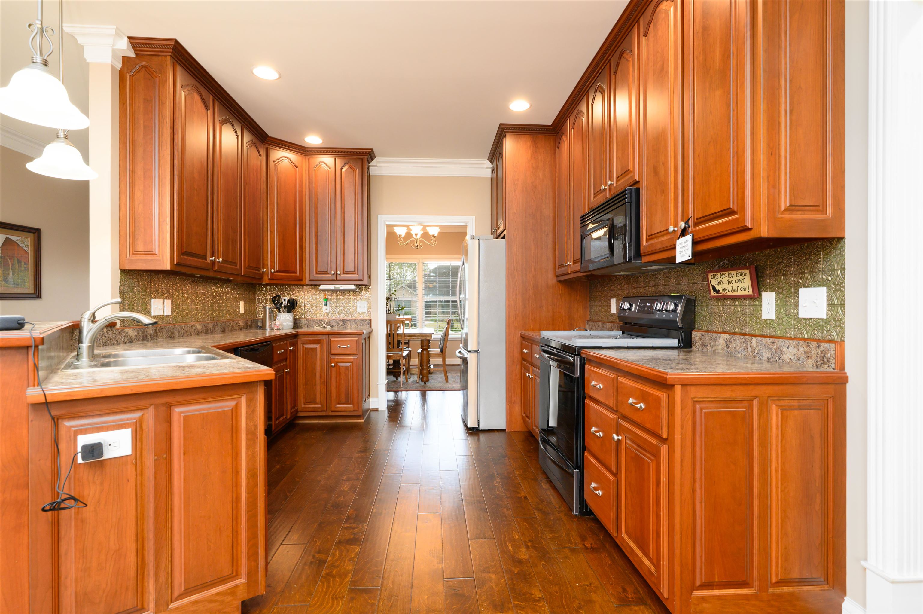 6541 Autumn Creek, Owensboro, Kentucky 42301, 3 Bedrooms Bedrooms, ,2 BathroomsBathrooms,Single Family Residence,For Sale,Autumn Creek,95721