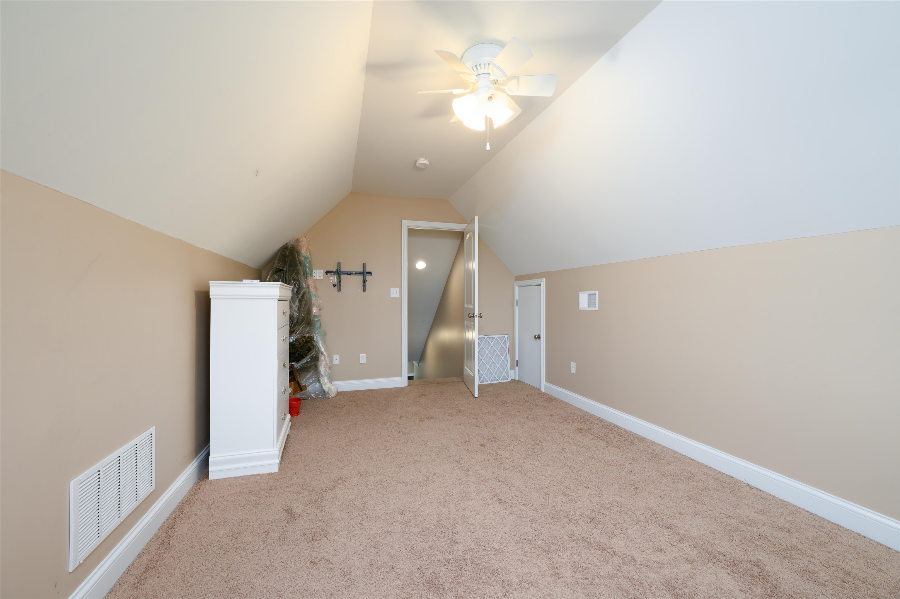 6541 Autumn Creek, Owensboro, Kentucky 42301, 3 Bedrooms Bedrooms, ,2 BathroomsBathrooms,Single Family Residence,For Sale,Autumn Creek,95721