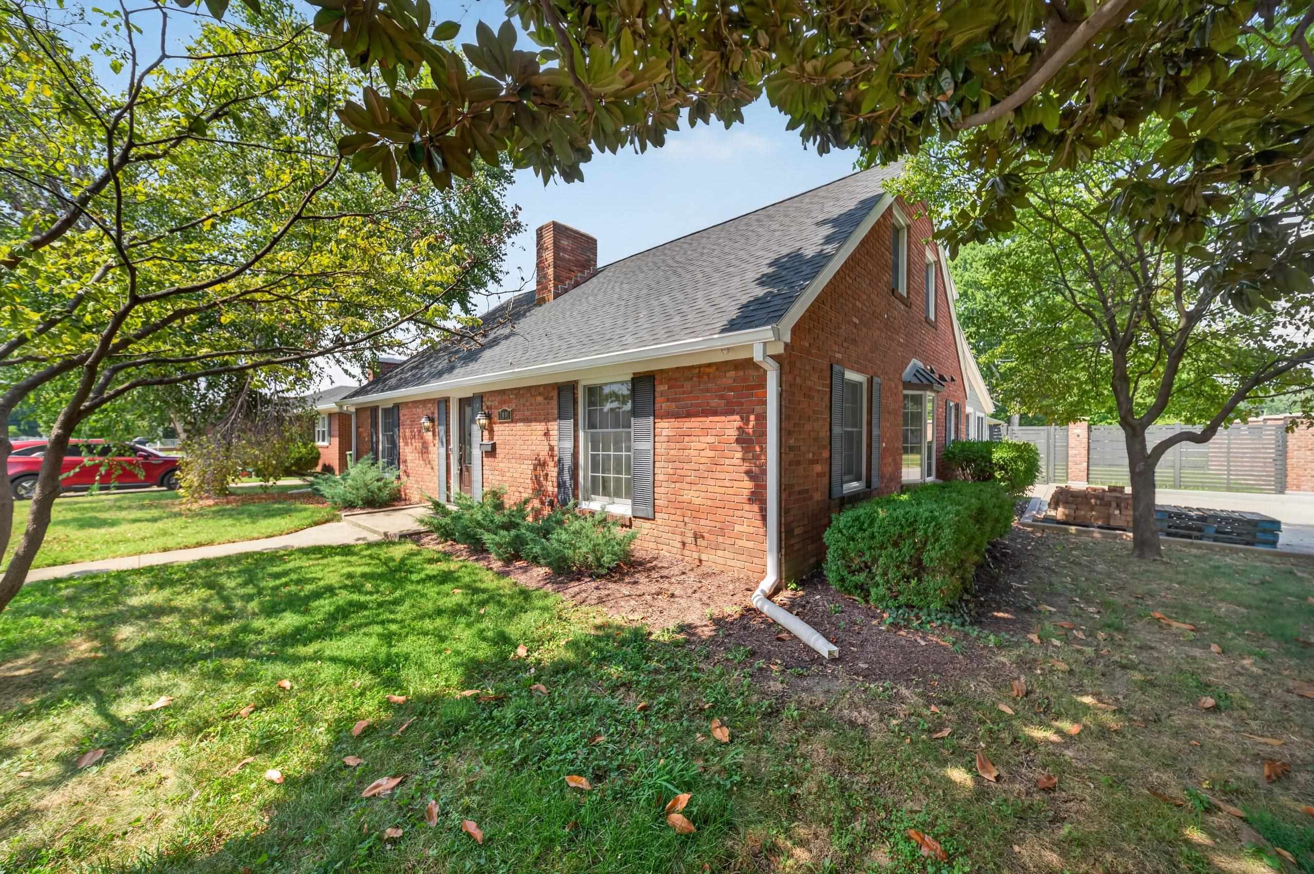 1801 Mohawk Dr, Owensboro, Kentucky 42301, 3 Bedrooms Bedrooms, ,1 BathroomBathrooms,Single Family Residence,For Sale,Mohawk Dr,95723