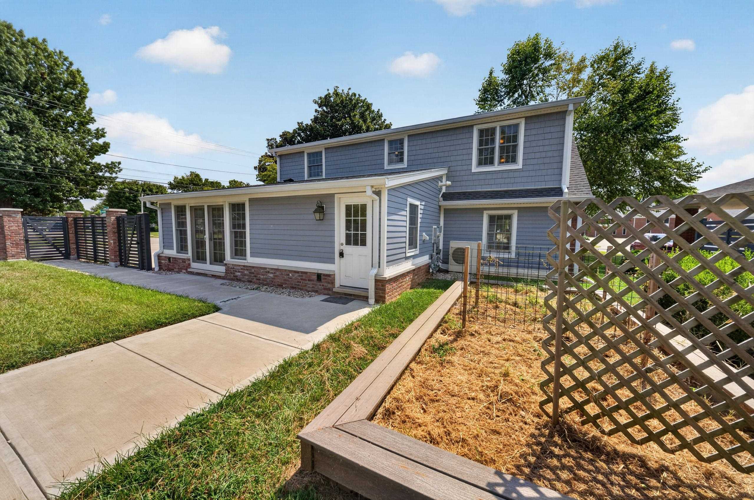 1801 Mohawk Dr, Owensboro, Kentucky 42301, 3 Bedrooms Bedrooms, ,1 BathroomBathrooms,Single Family Residence,For Sale,Mohawk Dr,95723