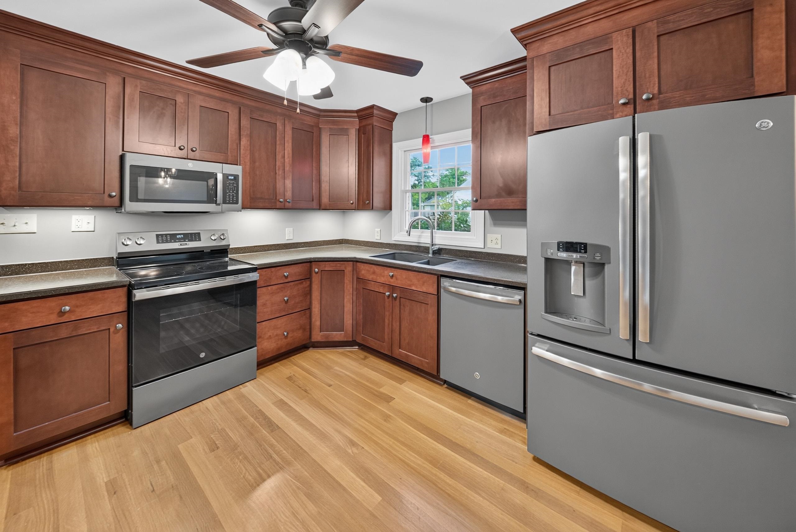 1801 Mohawk Dr, Owensboro, Kentucky 42301, 3 Bedrooms Bedrooms, ,1 BathroomBathrooms,Single Family Residence,For Sale,Mohawk Dr,95723