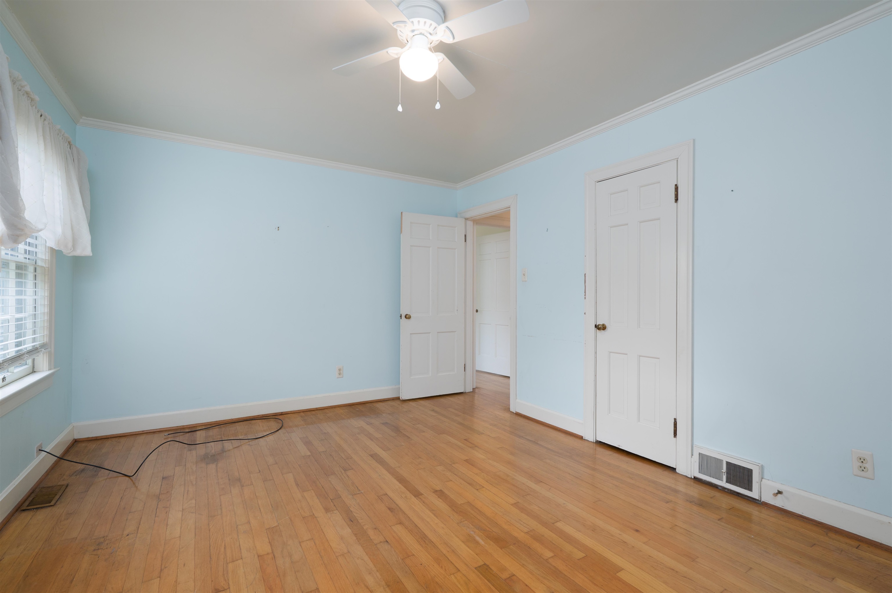 2103 Mayfair Ave, Owensboro, Kentucky 42301, 4 Bedrooms Bedrooms, ,3 BathroomsBathrooms,Single Family Residence,For Sale,Mayfair Ave,95730