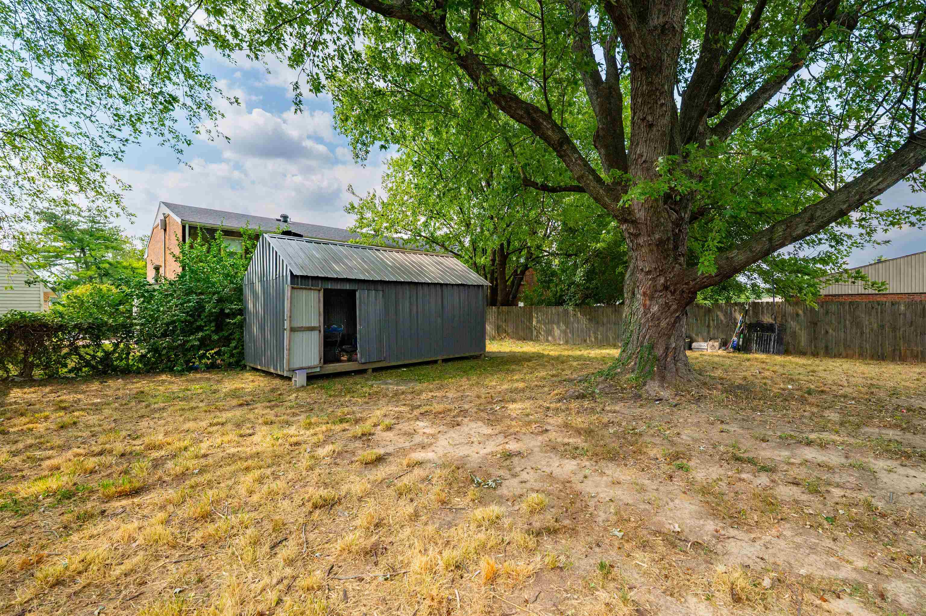 4008 Carpenter Dr., Owensboro, Kentucky 42301, 3 Bedrooms Bedrooms, ,1 BathroomBathrooms,Single Family Residence,For Sale,Carpenter Dr.,95733