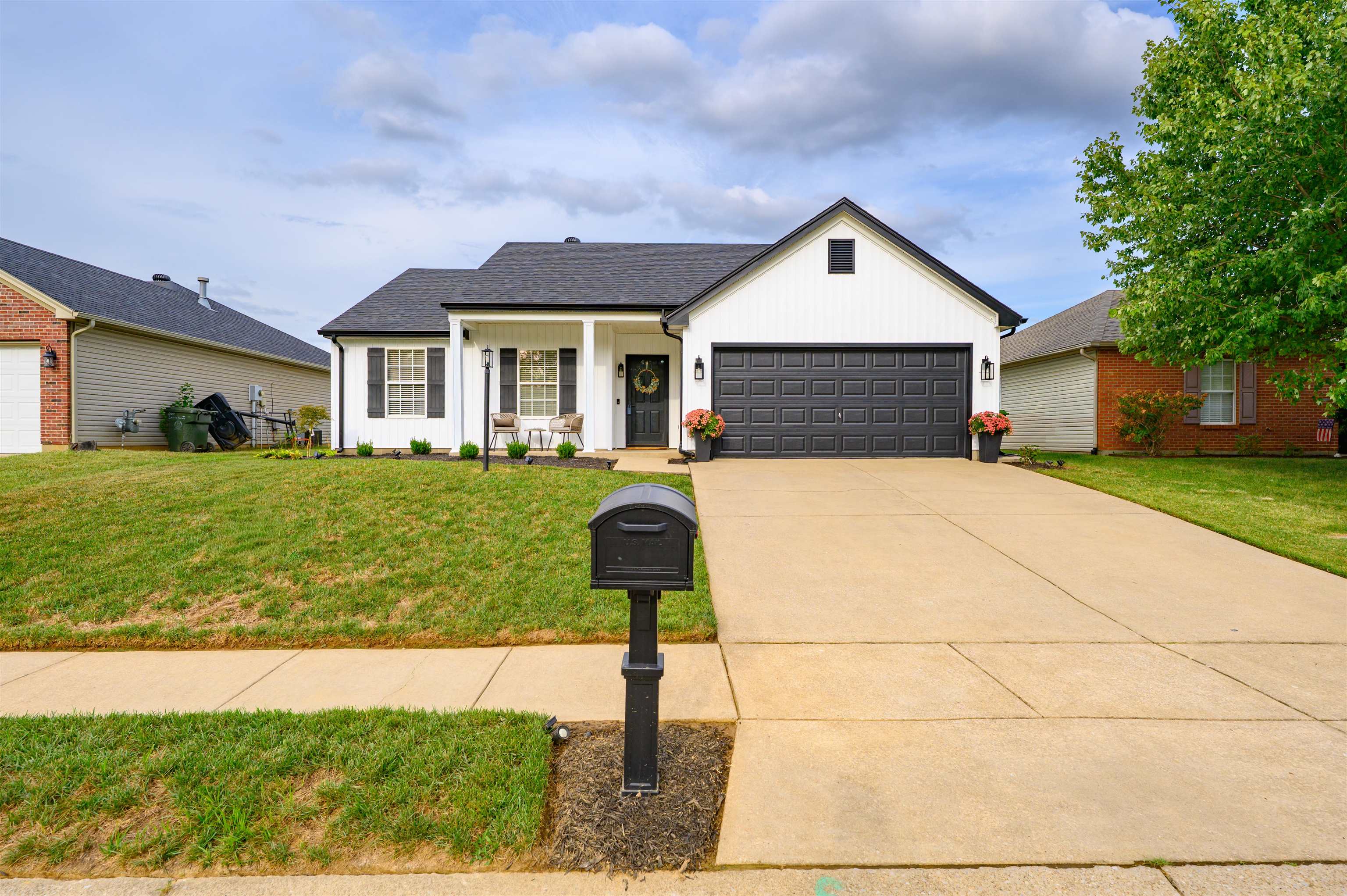 2657 Landing Terrace, Owensboro, Kentucky 42303, 3 Bedrooms Bedrooms, ,2 BathroomsBathrooms,Single Family Residence,For Sale,Landing Terrace,95776