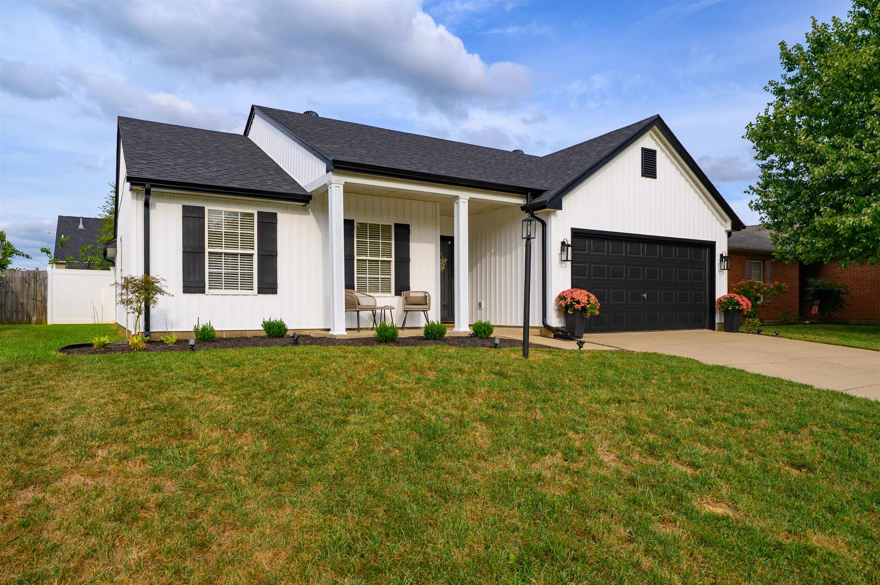 2657 Landing Terrace, Owensboro, Kentucky 42303, 3 Bedrooms Bedrooms, ,2 BathroomsBathrooms,Single Family Residence,For Sale,Landing Terrace,95776