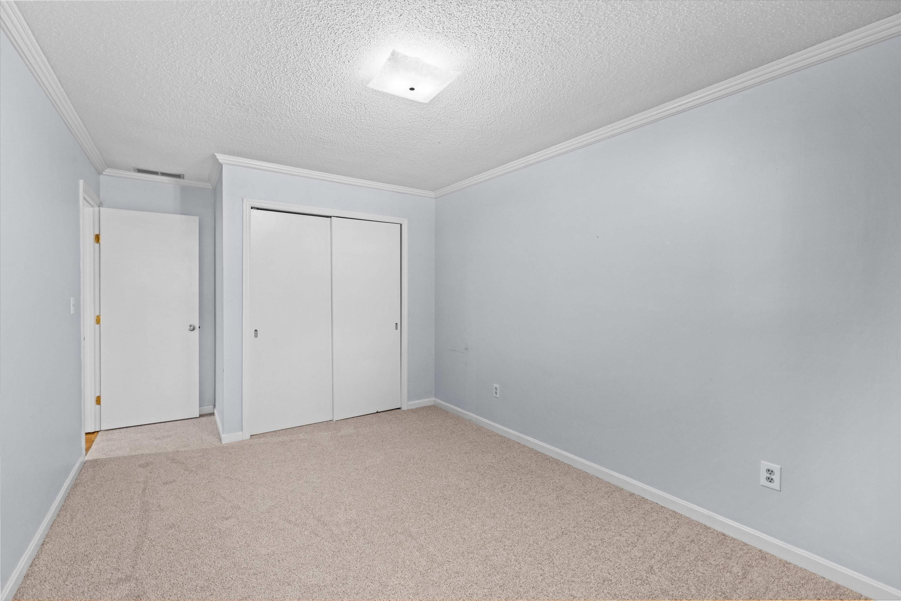4540 Loftwood Dr, Owensboro, Kentucky 42303, 3 Bedrooms Bedrooms, ,2 BathroomsBathrooms,Single Family Residence,For Sale,Loftwood Dr,95786