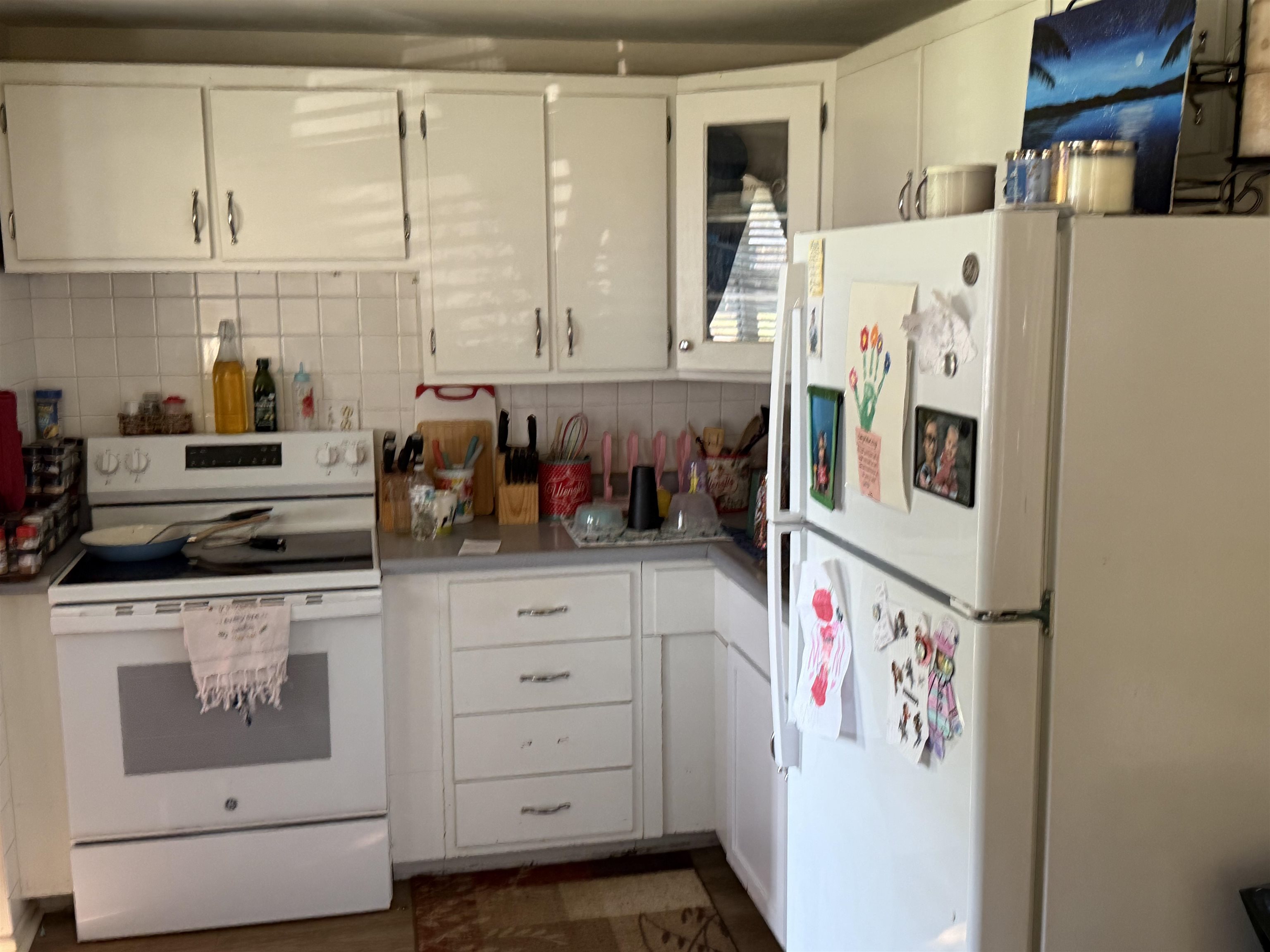 3408 Surrey Drive East, Owensboro, Kentucky 42301, 3 Bedrooms Bedrooms, ,1 BathroomBathrooms,Single Family Residence,For Sale,Surrey Drive East,95787