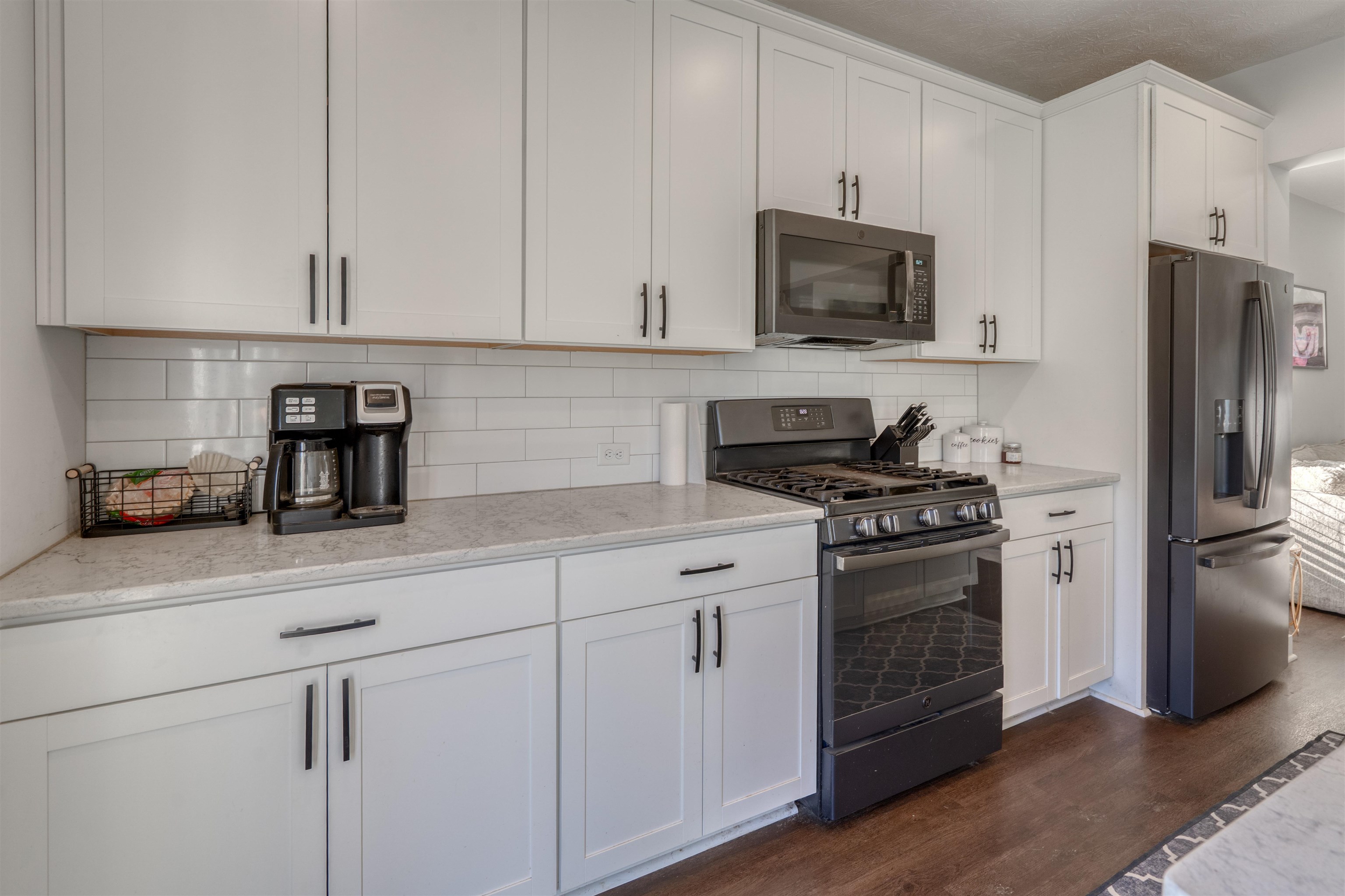 5141 Pleasant Valley Road, Philpot, Kentucky 42366, 5 Bedrooms Bedrooms, ,2 BathroomsBathrooms,Single Family Residence,For Sale,Pleasant Valley Road,95796