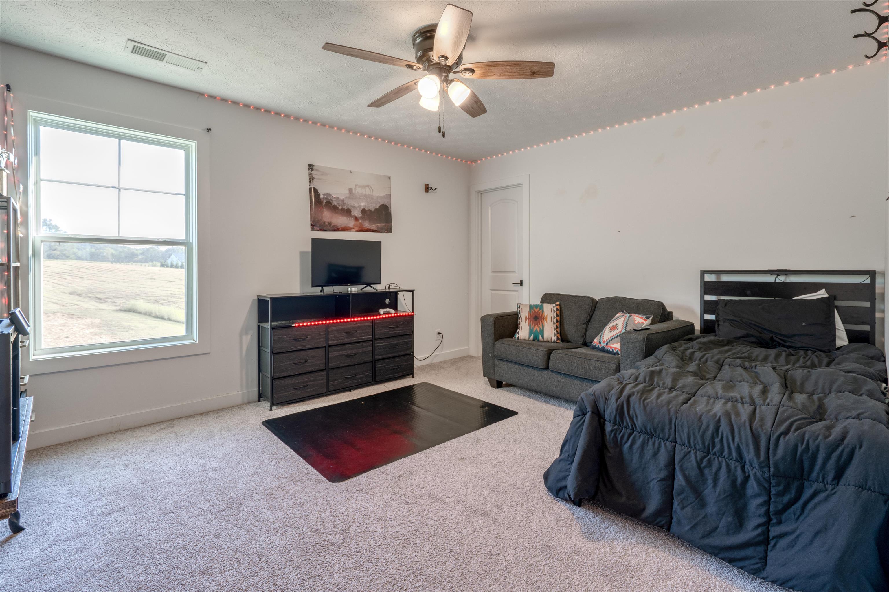 5141 Pleasant Valley Road, Philpot, Kentucky 42366, 5 Bedrooms Bedrooms, ,2 BathroomsBathrooms,Single Family Residence,For Sale,Pleasant Valley Road,95796