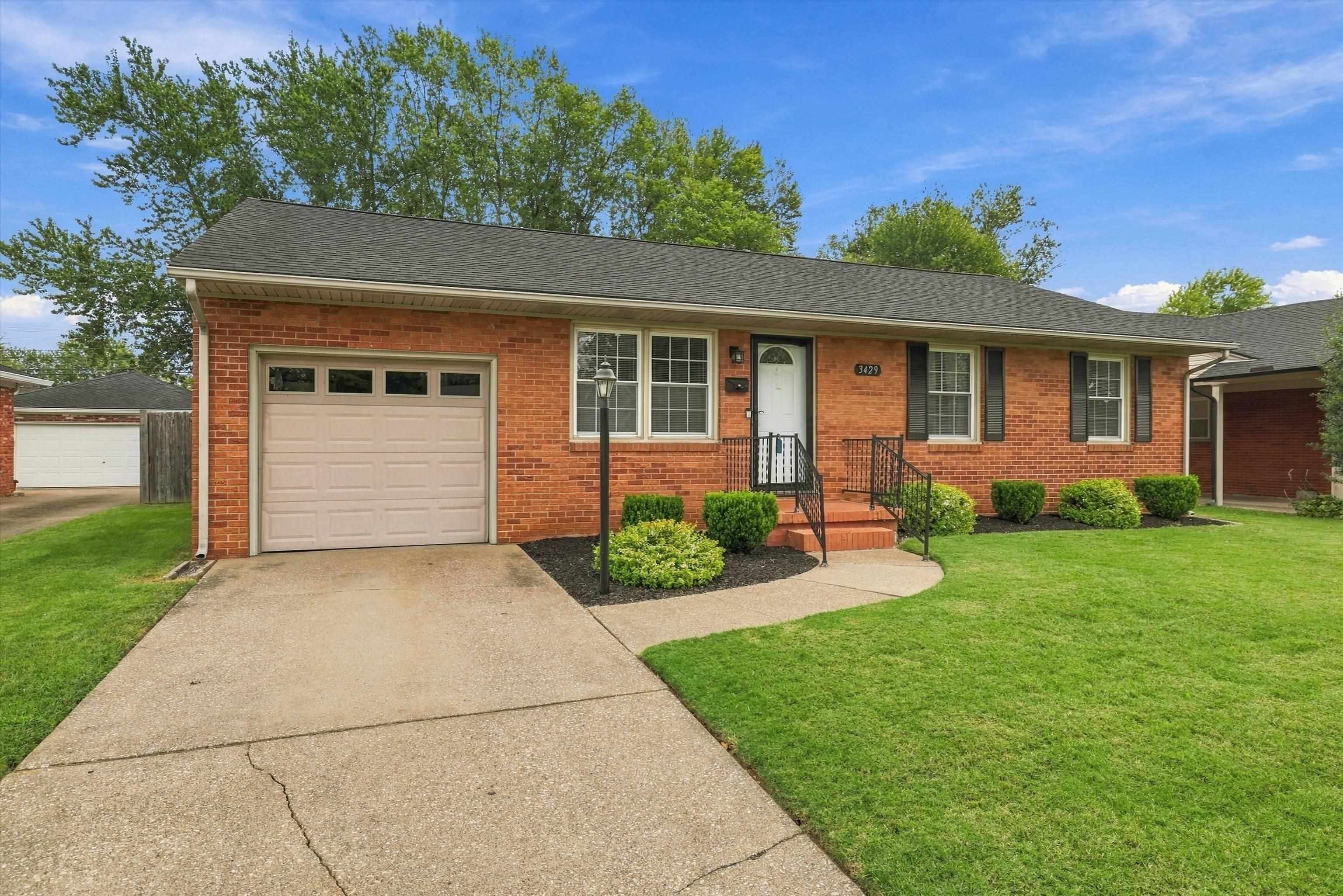 3429 Lewis Ln, Owensboro, Kentucky 42301, 3 Bedrooms Bedrooms, ,1 BathroomBathrooms,Single Family Residence,For Sale,Lewis Ln,95832
