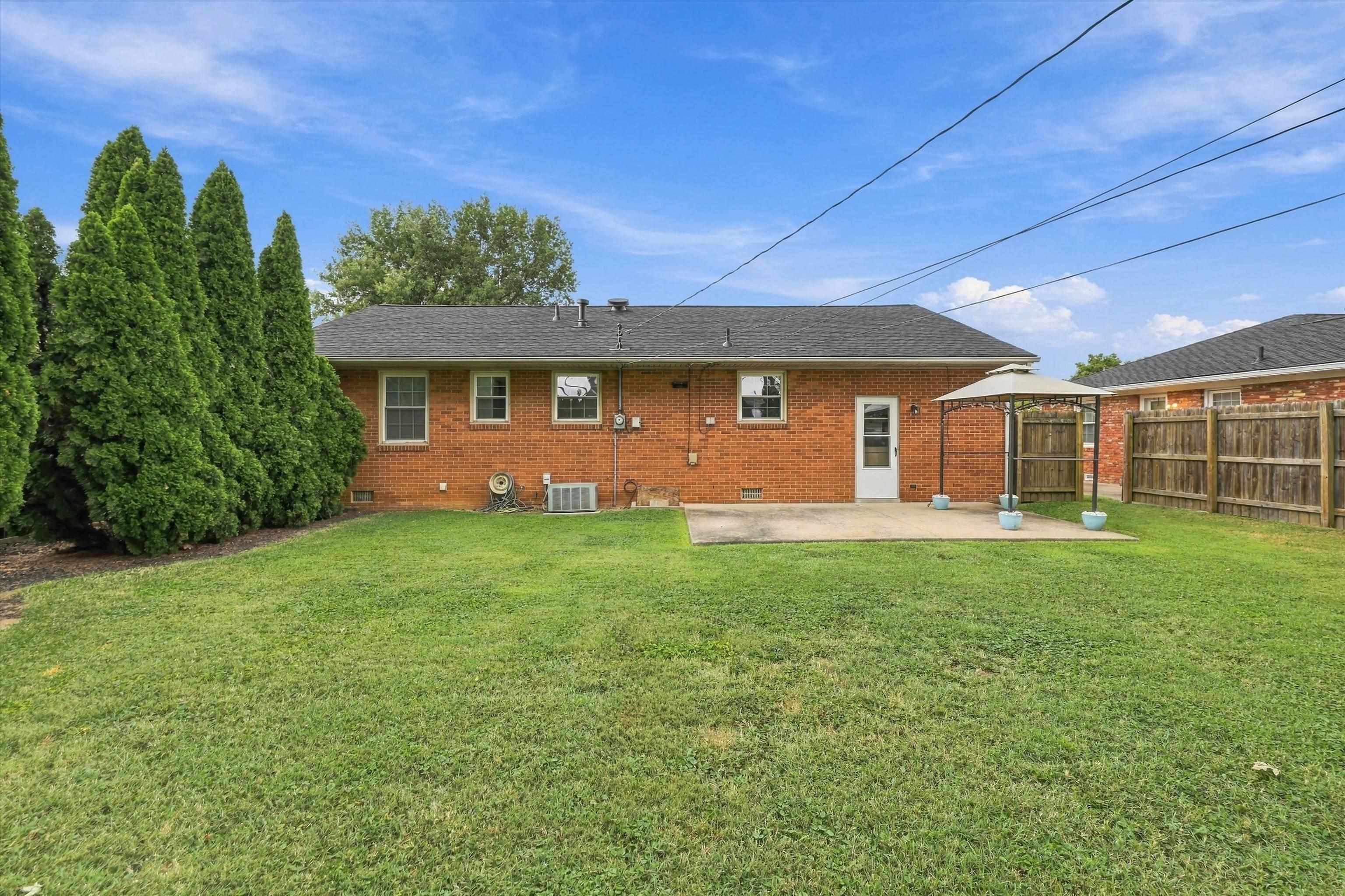 3429 Lewis Ln, Owensboro, Kentucky 42301, 3 Bedrooms Bedrooms, ,1 BathroomBathrooms,Single Family Residence,For Sale,Lewis Ln,95832