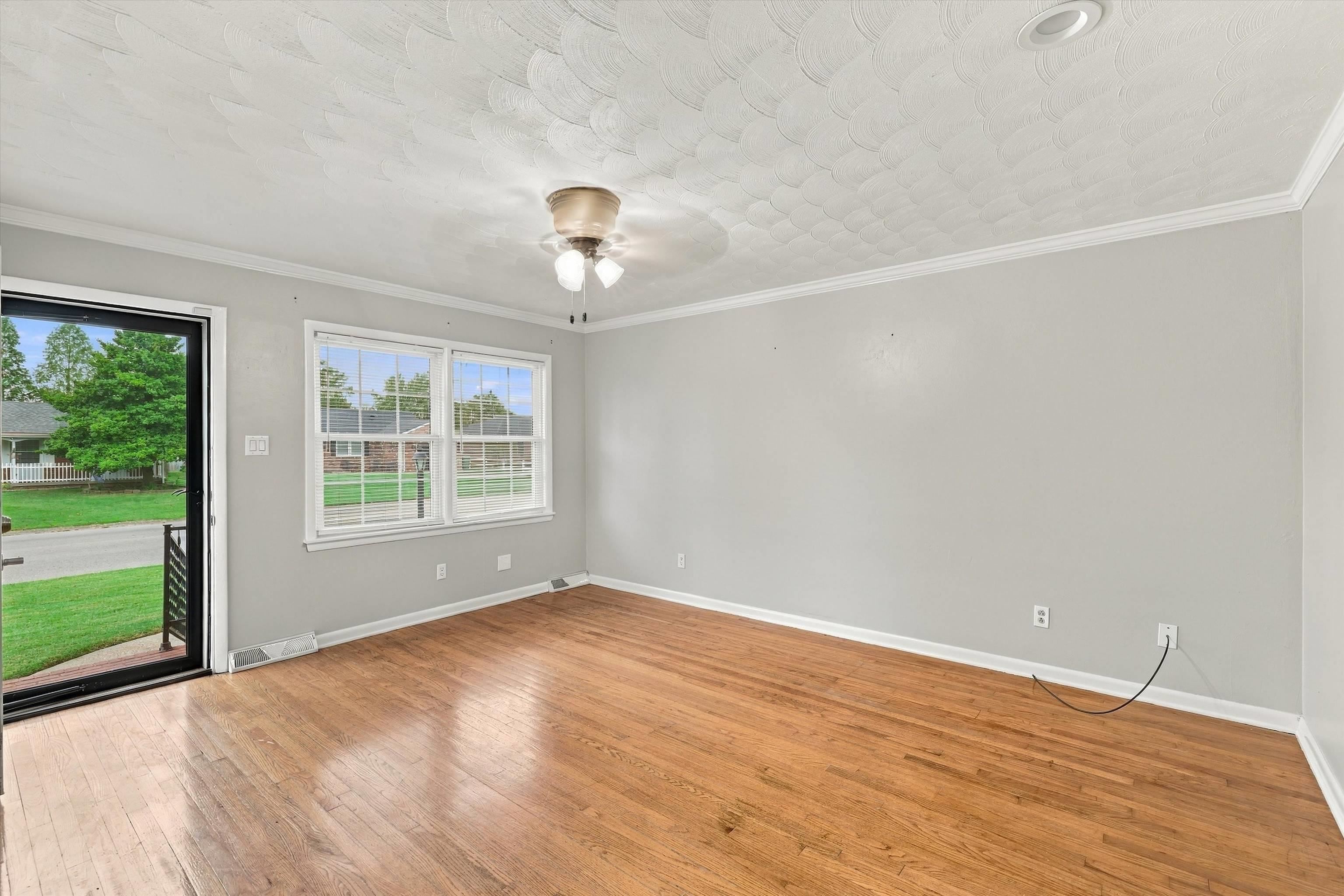 3429 Lewis Ln, Owensboro, Kentucky 42301, 3 Bedrooms Bedrooms, ,1 BathroomBathrooms,Single Family Residence,For Sale,Lewis Ln,95832