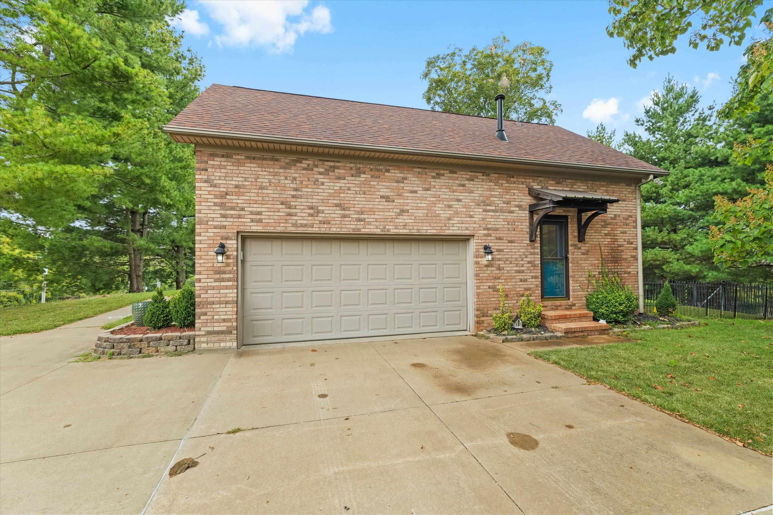 99 Booth Field, Owensboro, Kentucky 42301, 3 Bedrooms Bedrooms, ,2 BathroomsBathrooms,Single Family Residence,For Sale,Booth Field,95837
