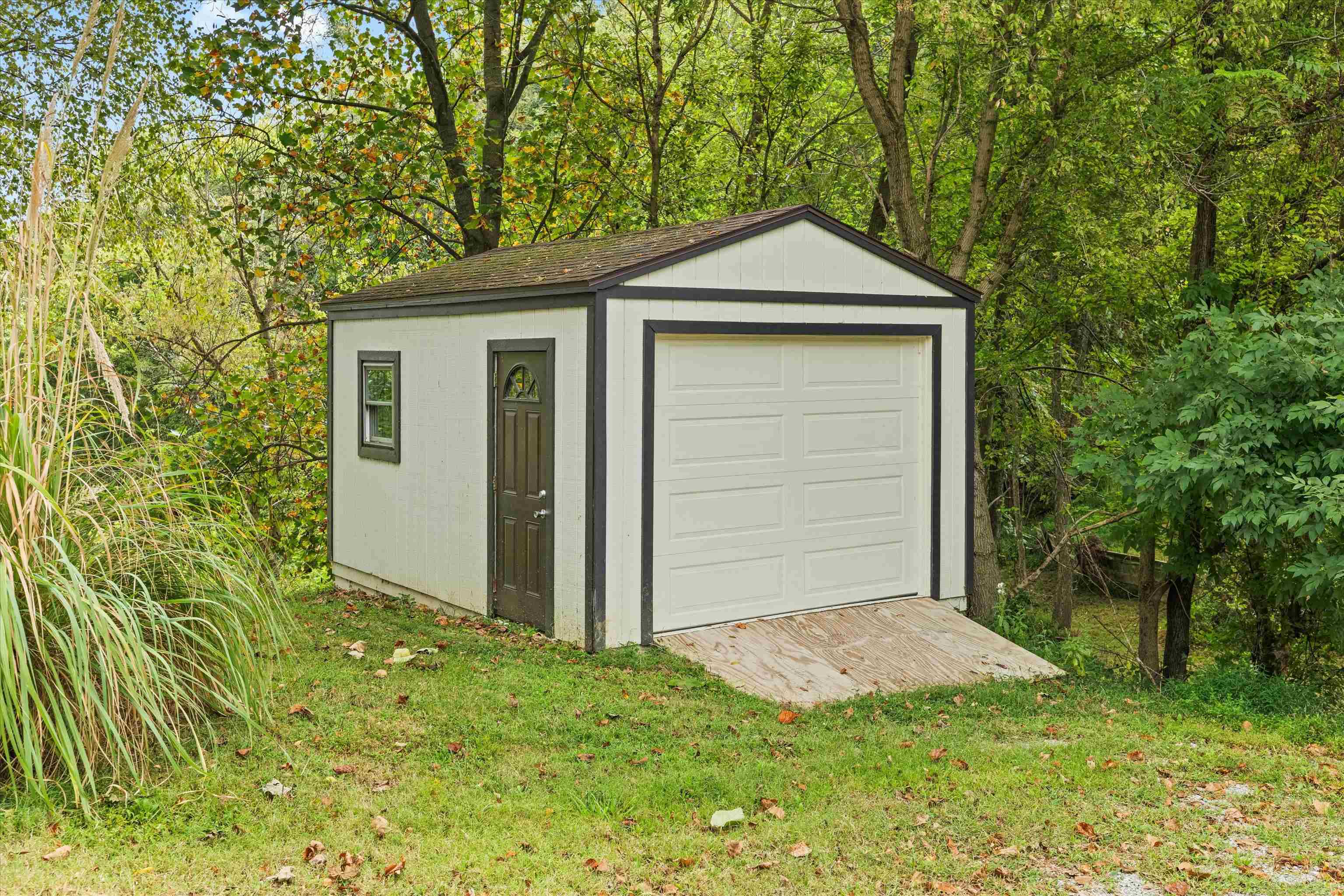 99 Booth Field, Owensboro, Kentucky 42301, 3 Bedrooms Bedrooms, ,2 BathroomsBathrooms,Single Family Residence,For Sale,Booth Field,95837