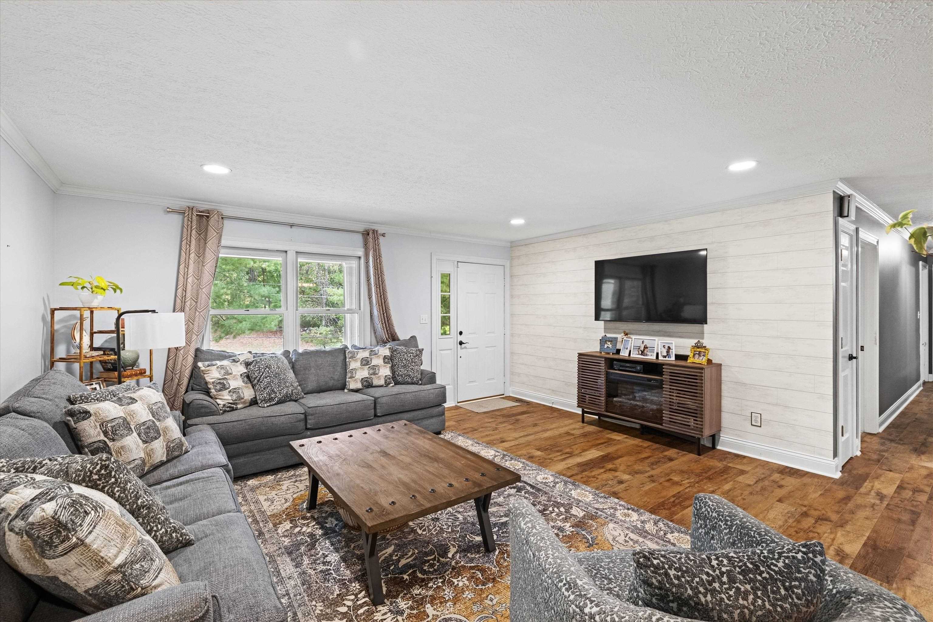 99 Booth Field, Owensboro, Kentucky 42301, 3 Bedrooms Bedrooms, ,2 BathroomsBathrooms,Single Family Residence,For Sale,Booth Field,95837
