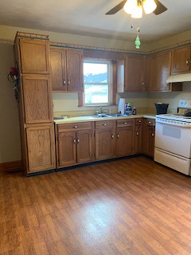 740 Canterbury Road, Owensboro, Kentucky 42303, 3 Bedrooms Bedrooms, ,1 BathroomBathrooms,Single Family Residence,For Sale,Canterbury Road,95841