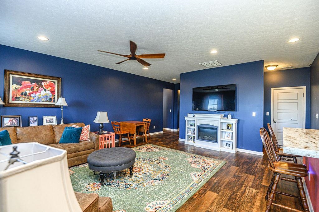 6328 Autumn Valley Trace, Utica, Kentucky 42376, 3 Bedrooms Bedrooms, ,2 BathroomsBathrooms,Single Family Residence,For Sale,Autumn Valley Trace,95906