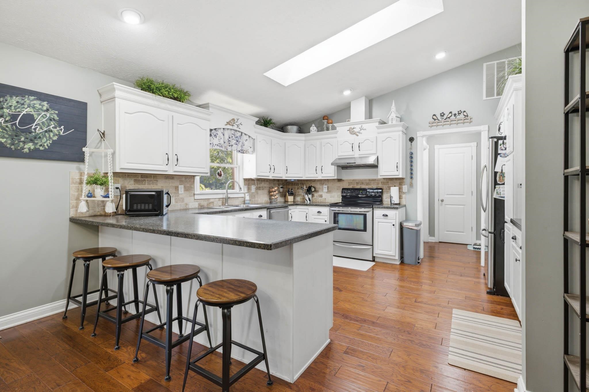 255 Buck Lane, Hawesville, Kentucky 42348, 3 Bedrooms Bedrooms, ,3 BathroomsBathrooms,Single Family Residence,For Sale,Buck Lane,95918