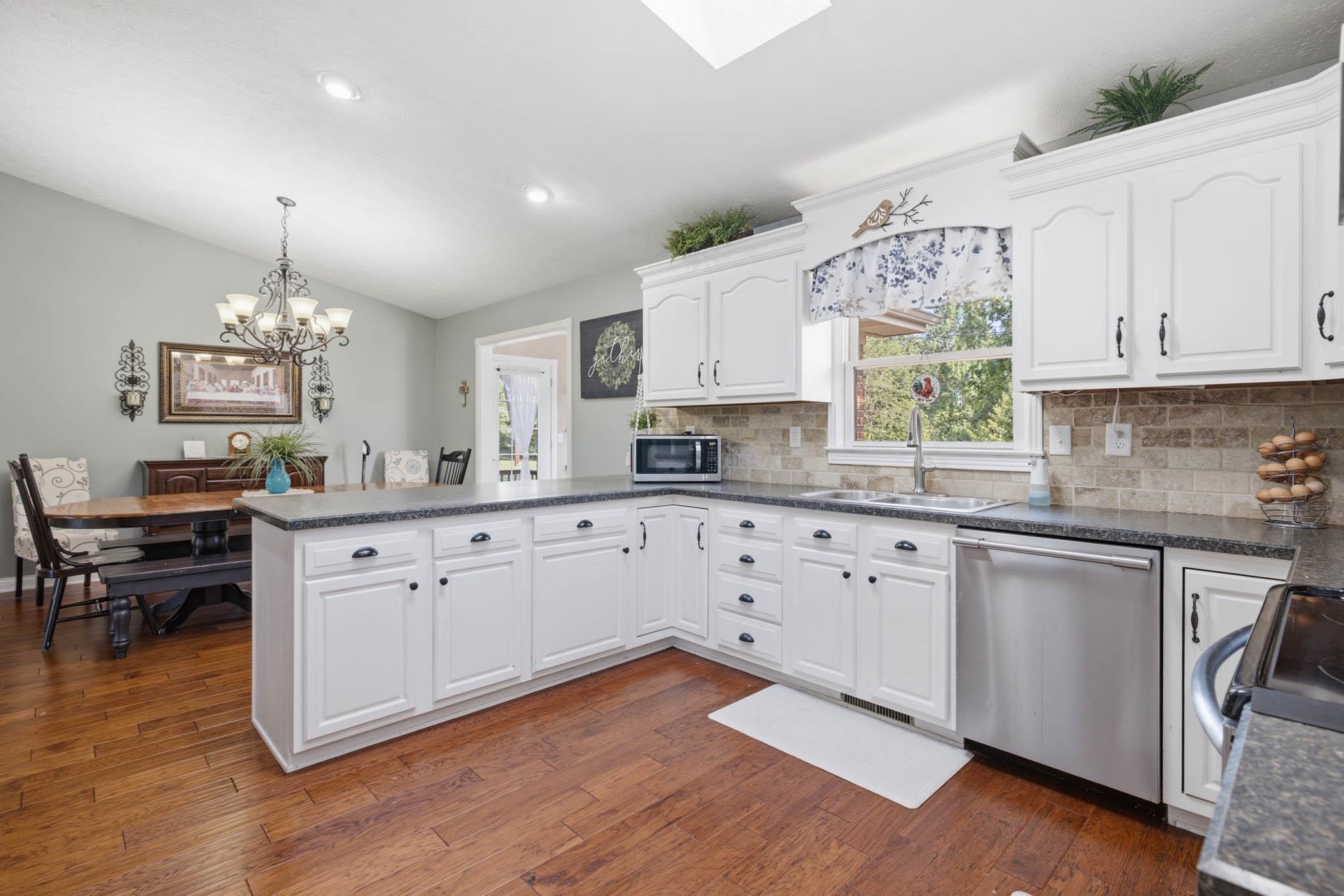 255 Buck Lane, Hawesville, Kentucky 42348, 3 Bedrooms Bedrooms, ,3 BathroomsBathrooms,Single Family Residence,For Sale,Buck Lane,95918