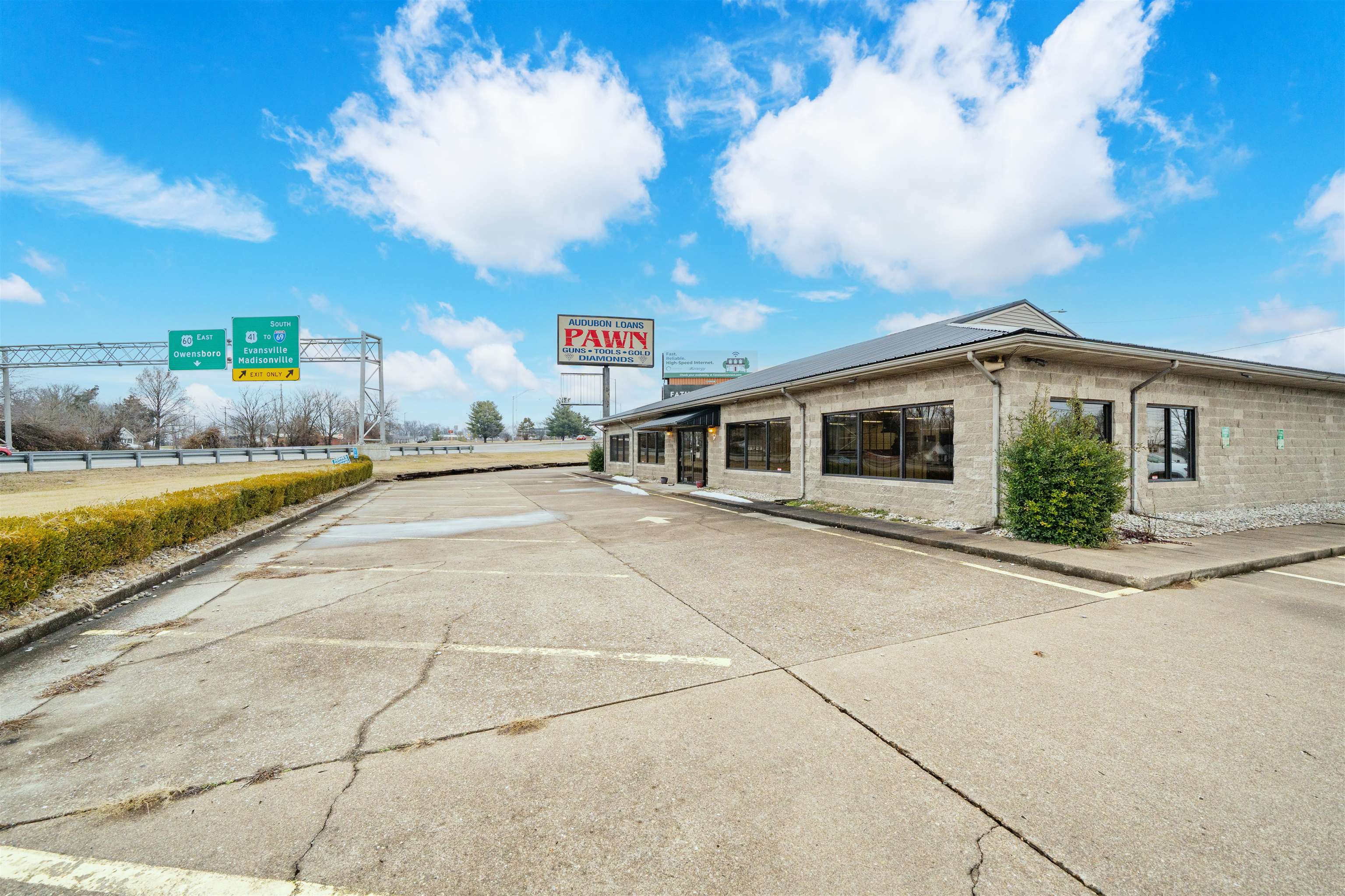 1650 N Green St, Henderson, Kentucky 42420, ,Business,For Sale,N Green St,95920