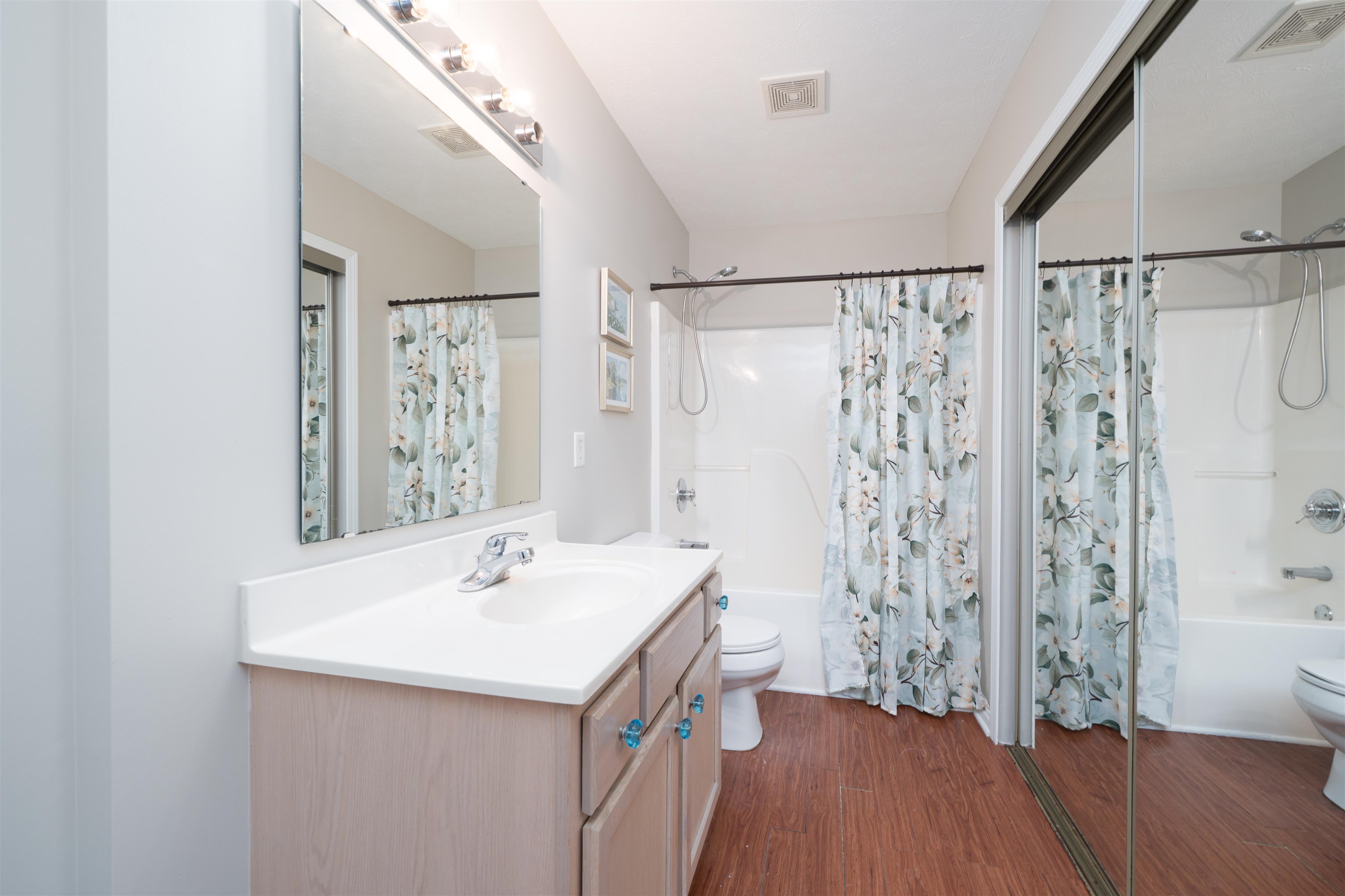 2237 Village Run, Owensboro, Kentucky 42303, 2 Bedrooms Bedrooms, ,2 BathroomsBathrooms,Single Family Residence,For Sale,Village Run,95928