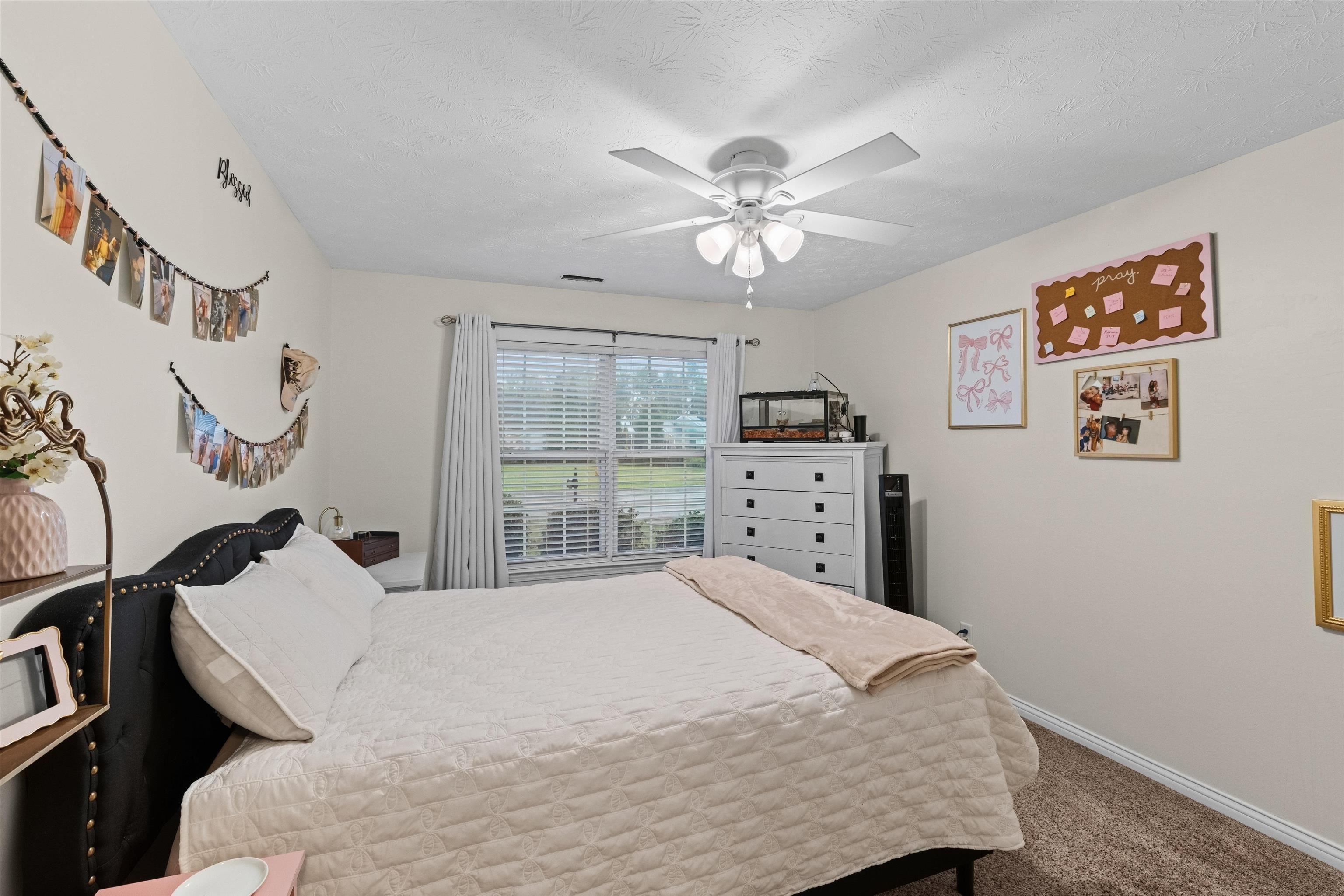 2944 Avenue of The Parks, Owensboro, Kentucky 42303, 3 Bedrooms Bedrooms, ,2 BathroomsBathrooms,Single Family Residence,For Sale,Avenue of The Parks,95936