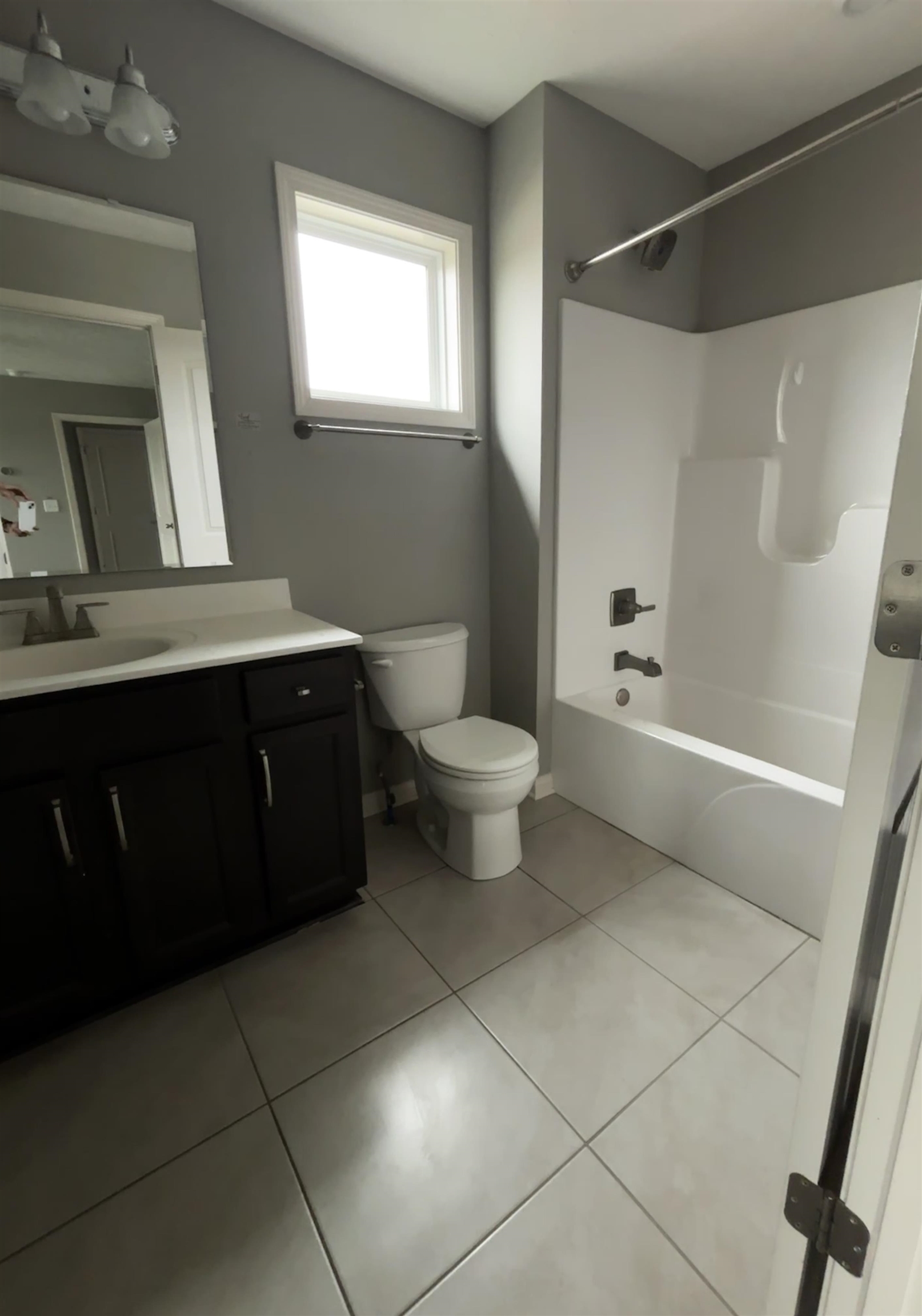 6614 Blue Ridge Court, Utica, Kentucky 42376, 4 Bedroom Bedrooms, ,2 BathroomBathrooms,Single Family Residence,For Sale,Blue Ridge Court,96033