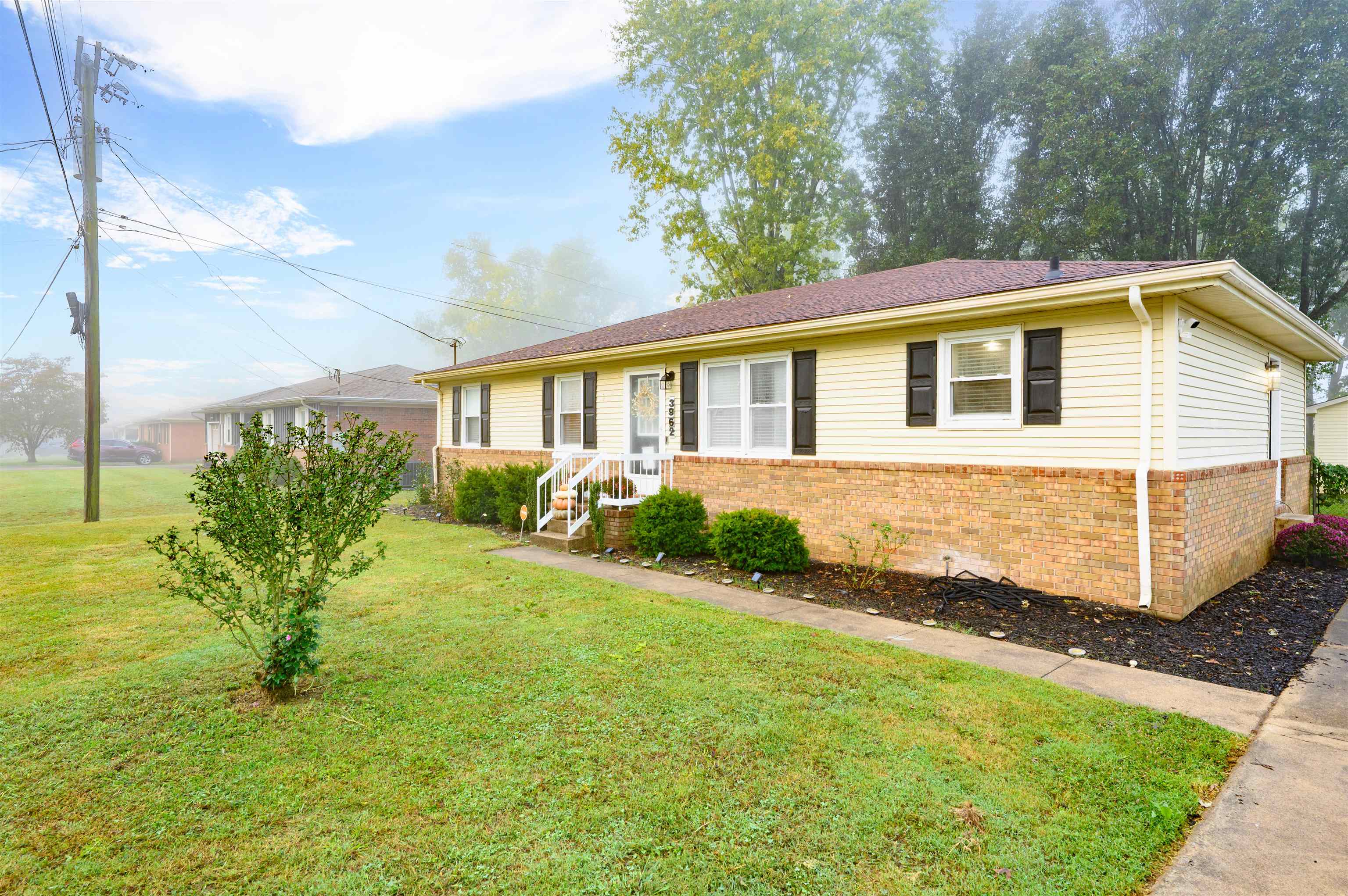 3962 Tanglewood Drive, Hopkinsville, Kentucky 42240, 4 Bedrooms Bedrooms, ,2 BathroomsBathrooms,Single Family Residence,For Sale,Tanglewood Drive,96040