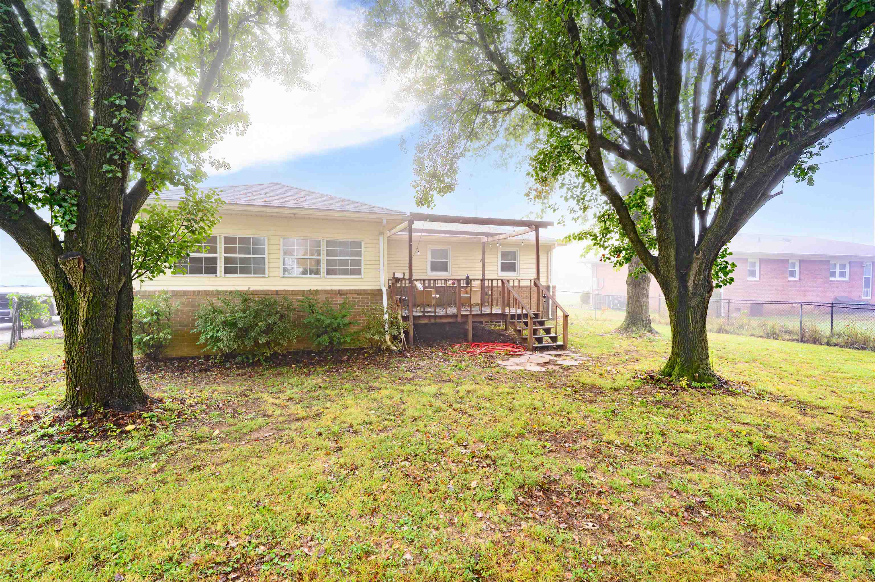 3962 Tanglewood Drive, Hopkinsville, Kentucky 42240, 4 Bedrooms Bedrooms, ,2 BathroomsBathrooms,Single Family Residence,For Sale,Tanglewood Drive,96040