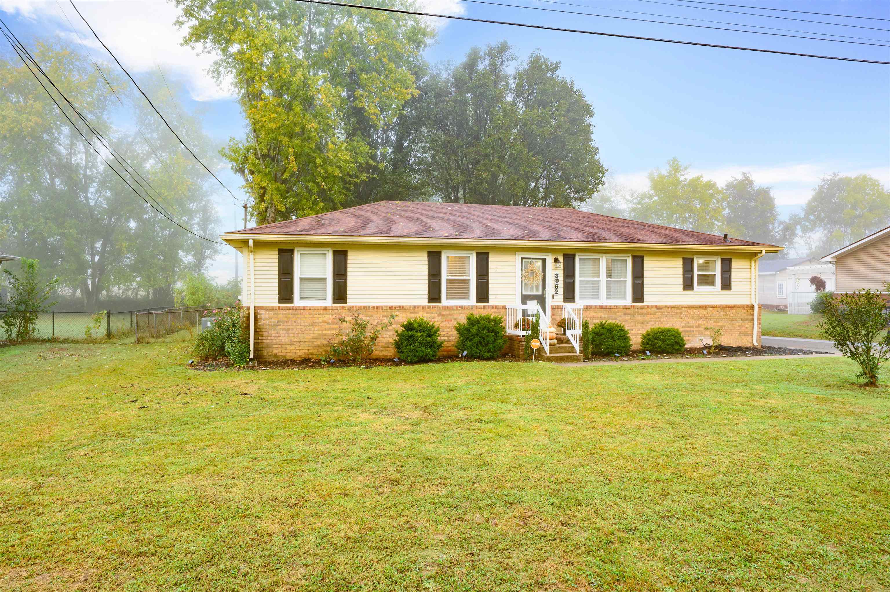 3962 Tanglewood Drive, Hopkinsville, Kentucky 42240, 4 Bedrooms Bedrooms, ,2 BathroomsBathrooms,Single Family Residence,For Sale,Tanglewood Drive,96040