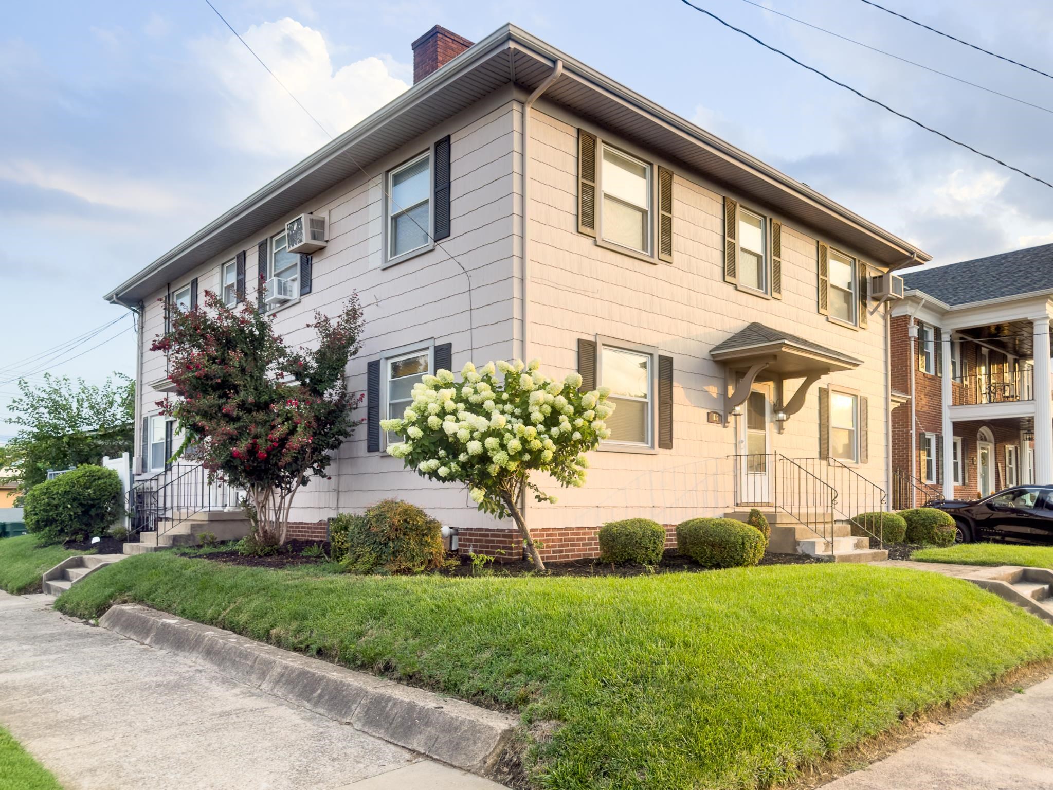 800 Daviess St, Owensboro, Kentucky 42303, ,Multi-unit,For Sale,Daviess St,96051