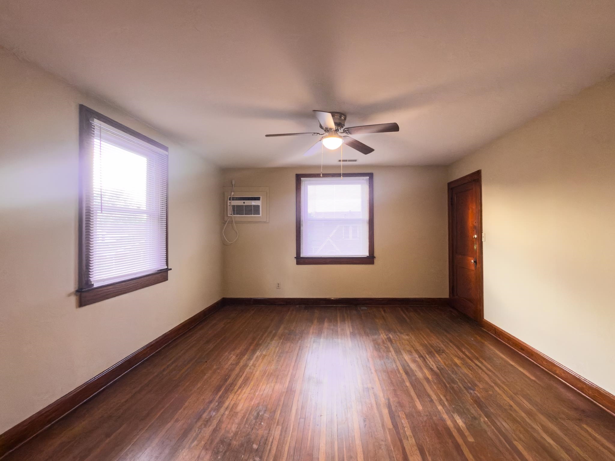 800 Daviess St, Owensboro, Kentucky 42303, ,Multi-unit,For Sale,Daviess St,96051